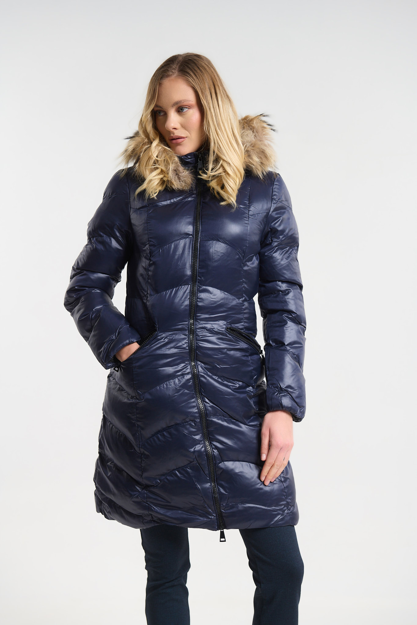 Μπουφάν Μακρύ Puffer Με Αποσπώμενη Γούνα & Κουκούλ φωτογραφία