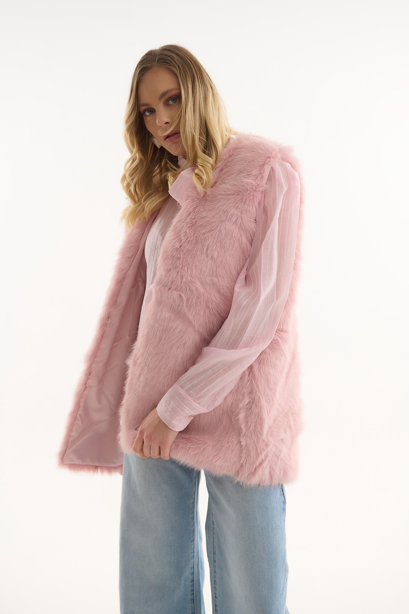 Γιλέκο Γούνινο Με Φόδρα & Κόπιτσες φωτογραφία