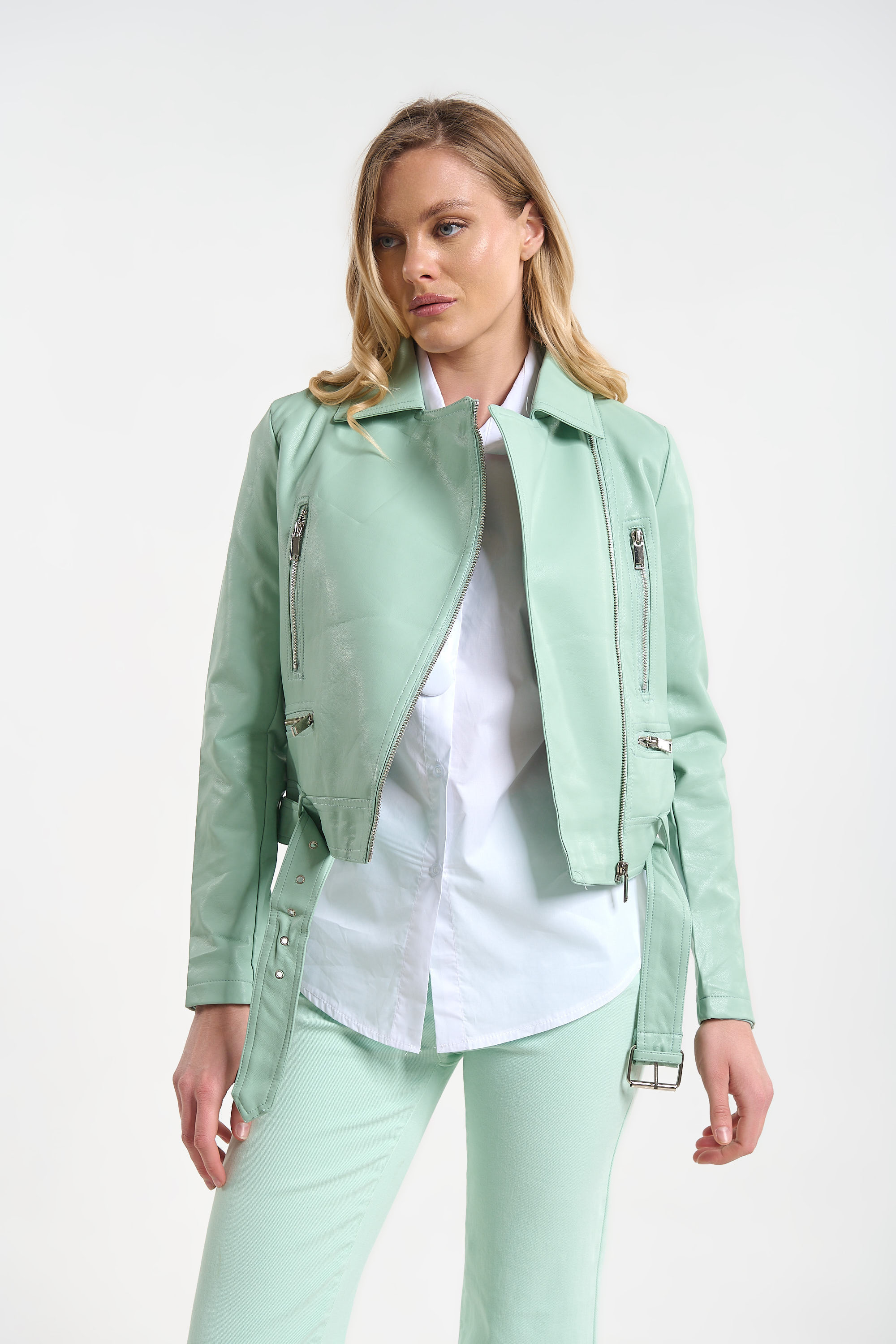  Μπουφάν Biker Με Φερμουάρ Και Ζώνη