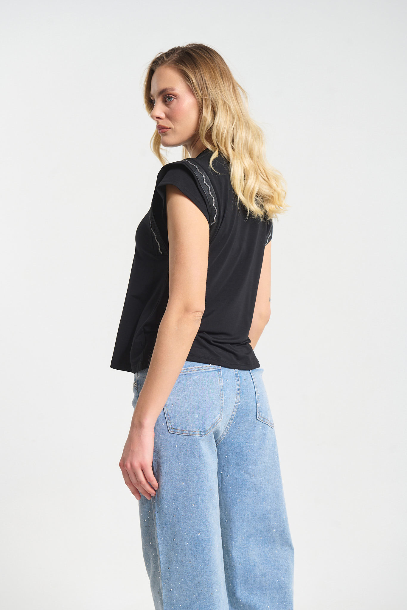 Μπλούζα Kellys Με Διακοσμητική Τρέσα Στα Μανίκια φωτογραφία