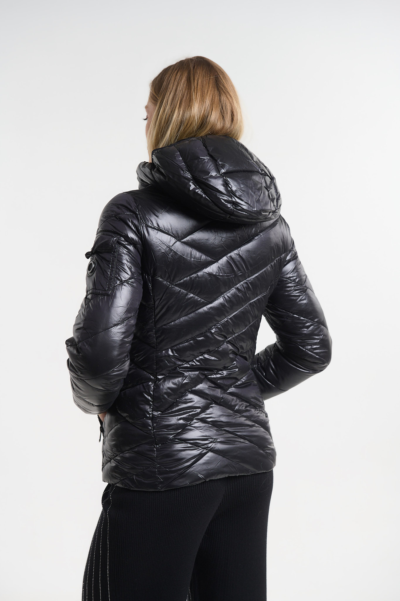 Μπουφάν Puffer Με Κουκούλα & Διαγώνια Ραφή φωτογραφία