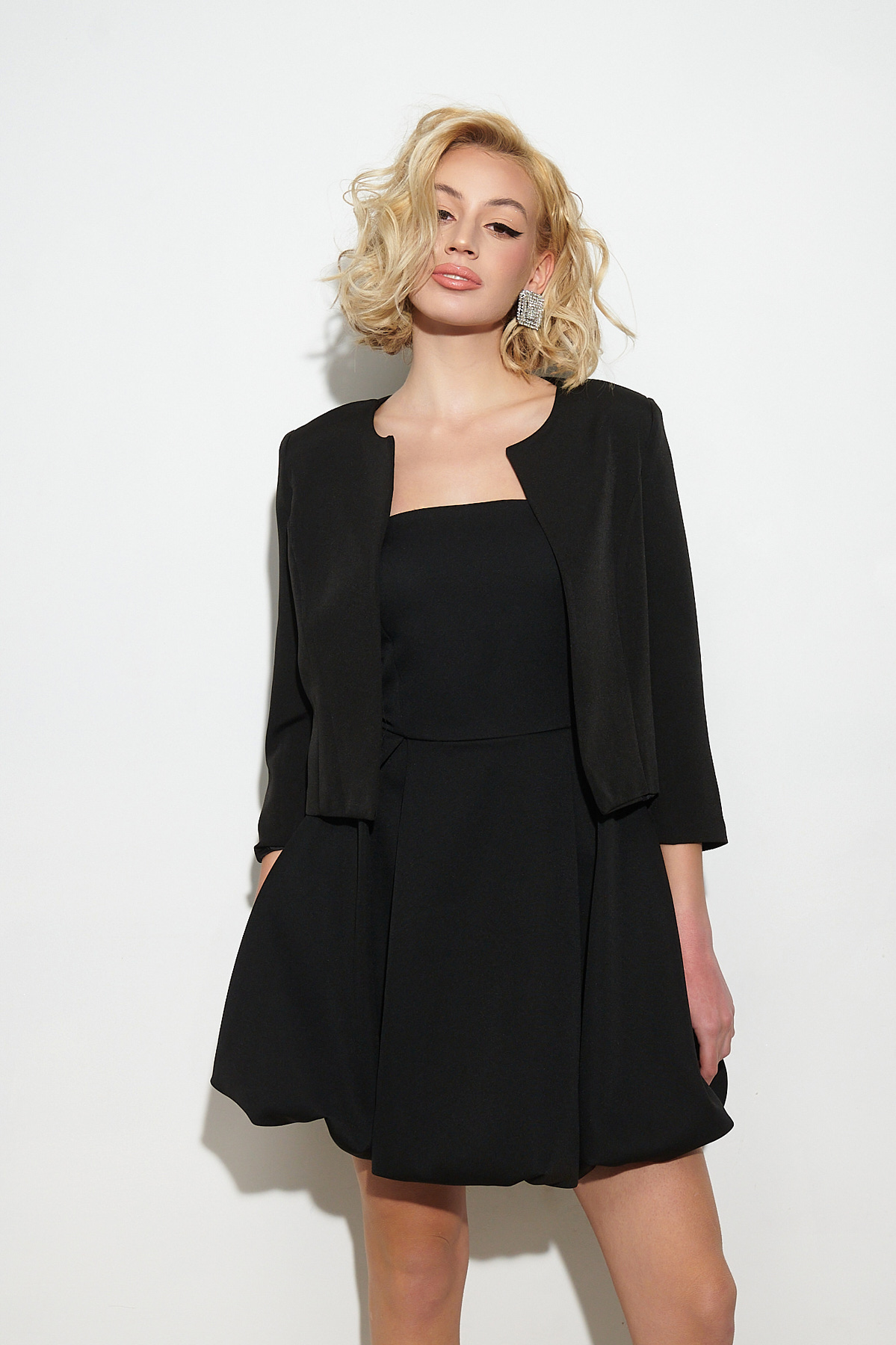 Σακάκι Crop Μπολερό Με Βάτες & Φόδρα