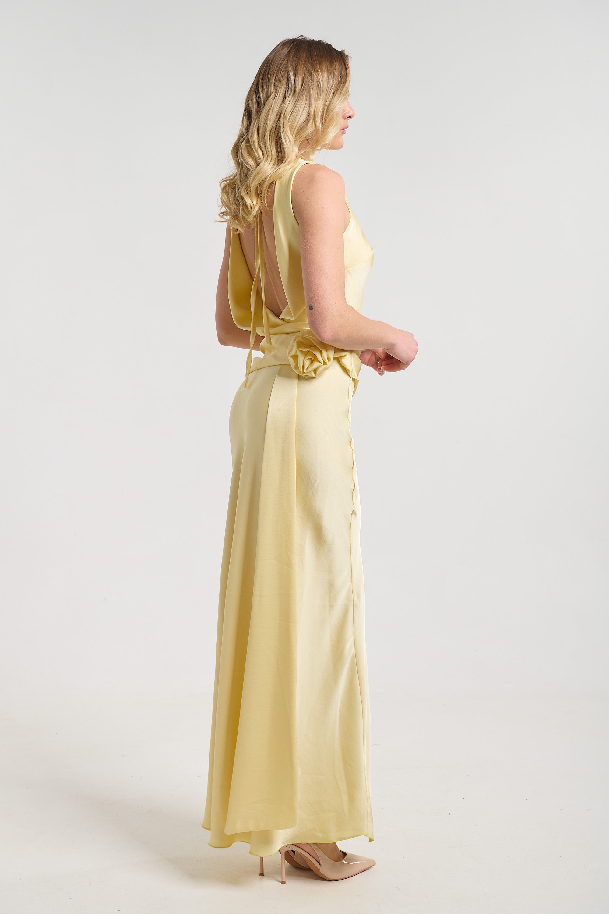  Women's Elegant Open Back Maxi Dress