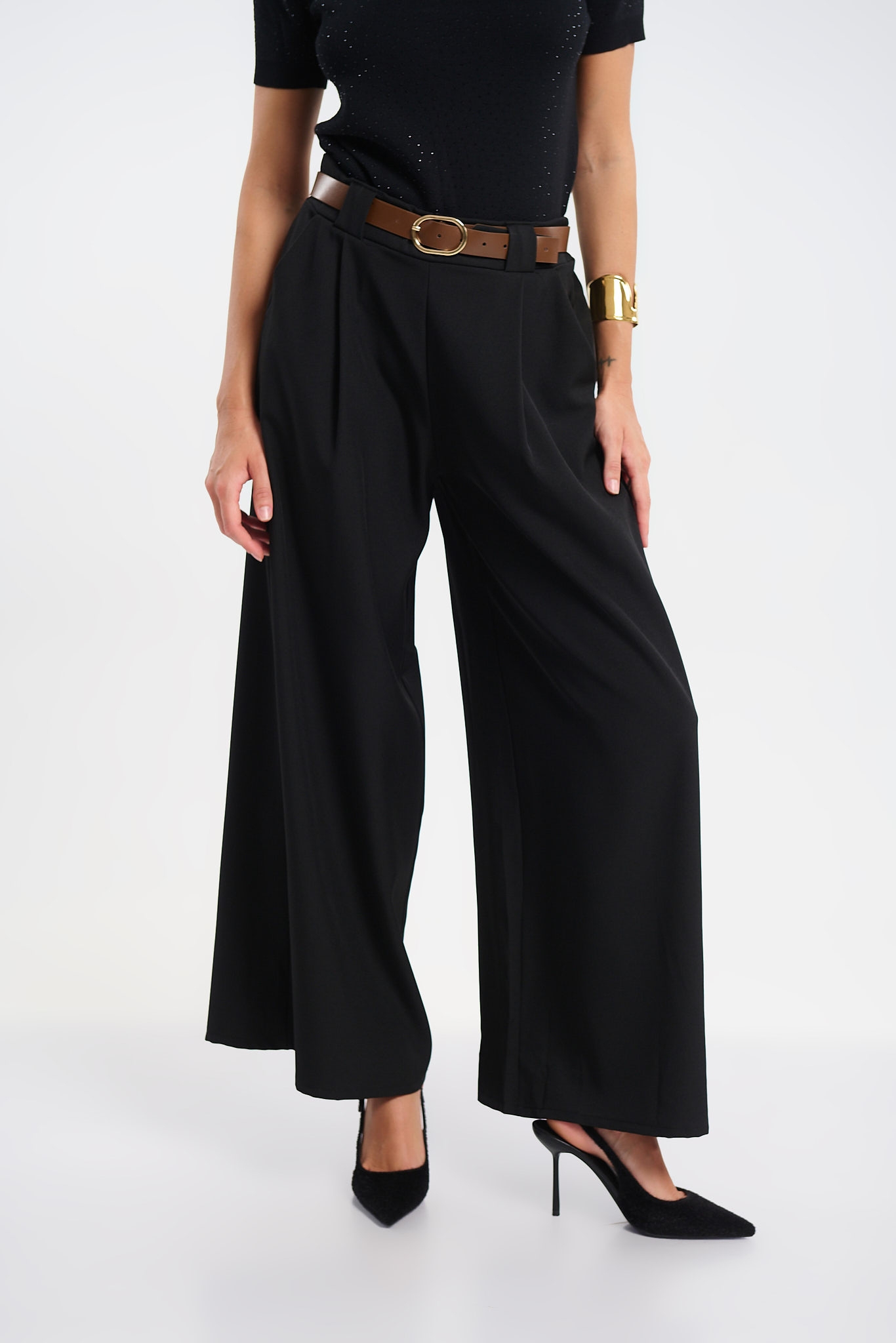 Women’s Wide-Leg Trousers with Belt