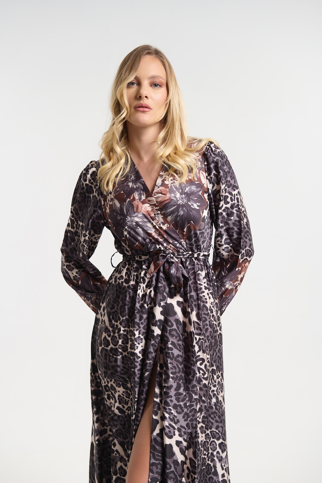 Φόρεμα Μακρύ Animal Print με Floral Λεπτομέρειες 