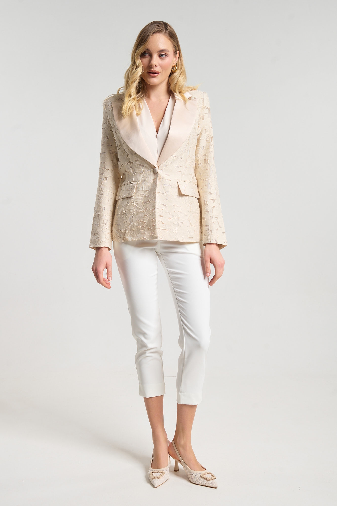 Σακάκι Με Βάτες & Σατέν Πέτο