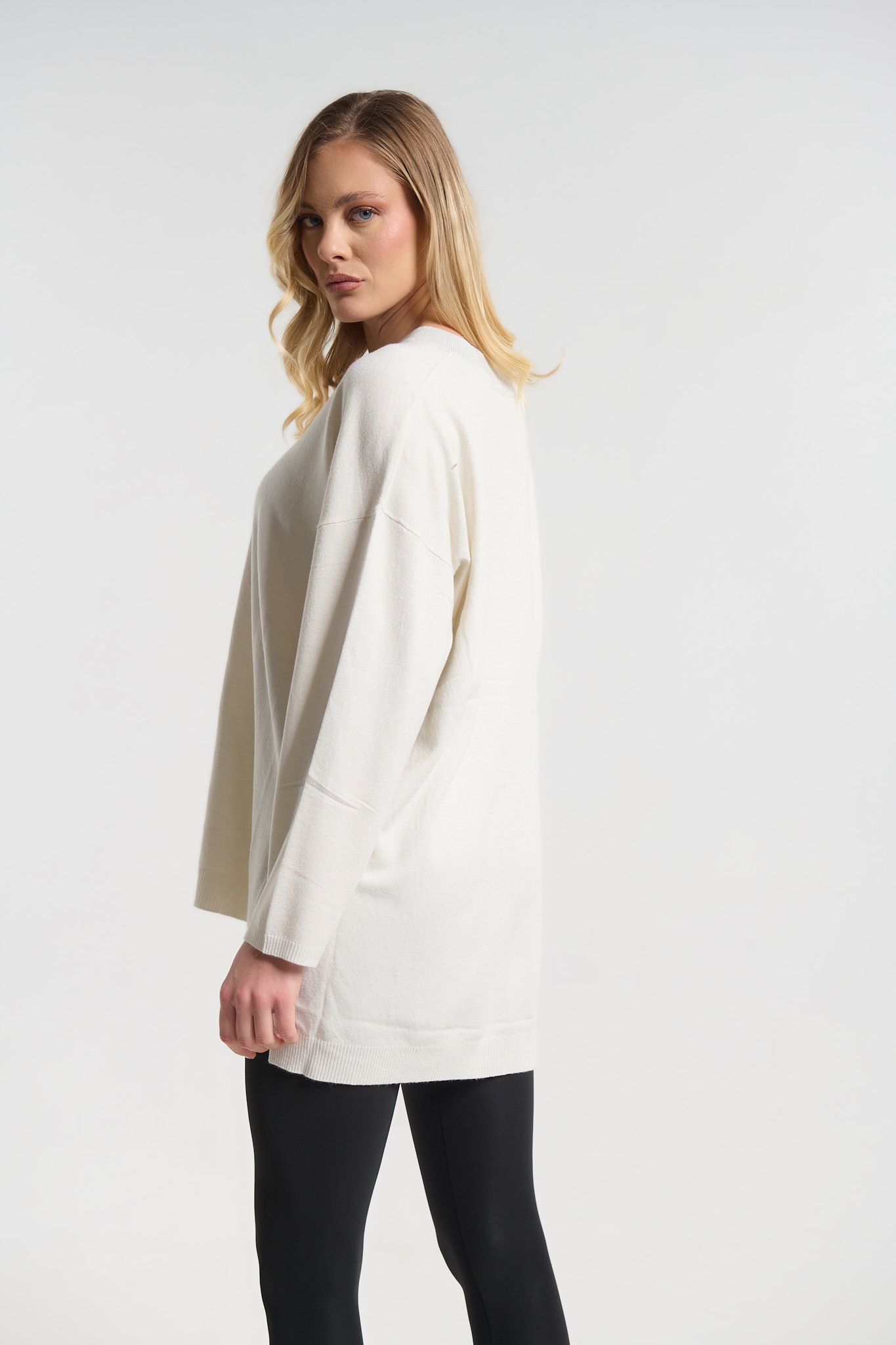 Μπλούζα Πλεκτή Oversized Με V Λαιμόκοψη