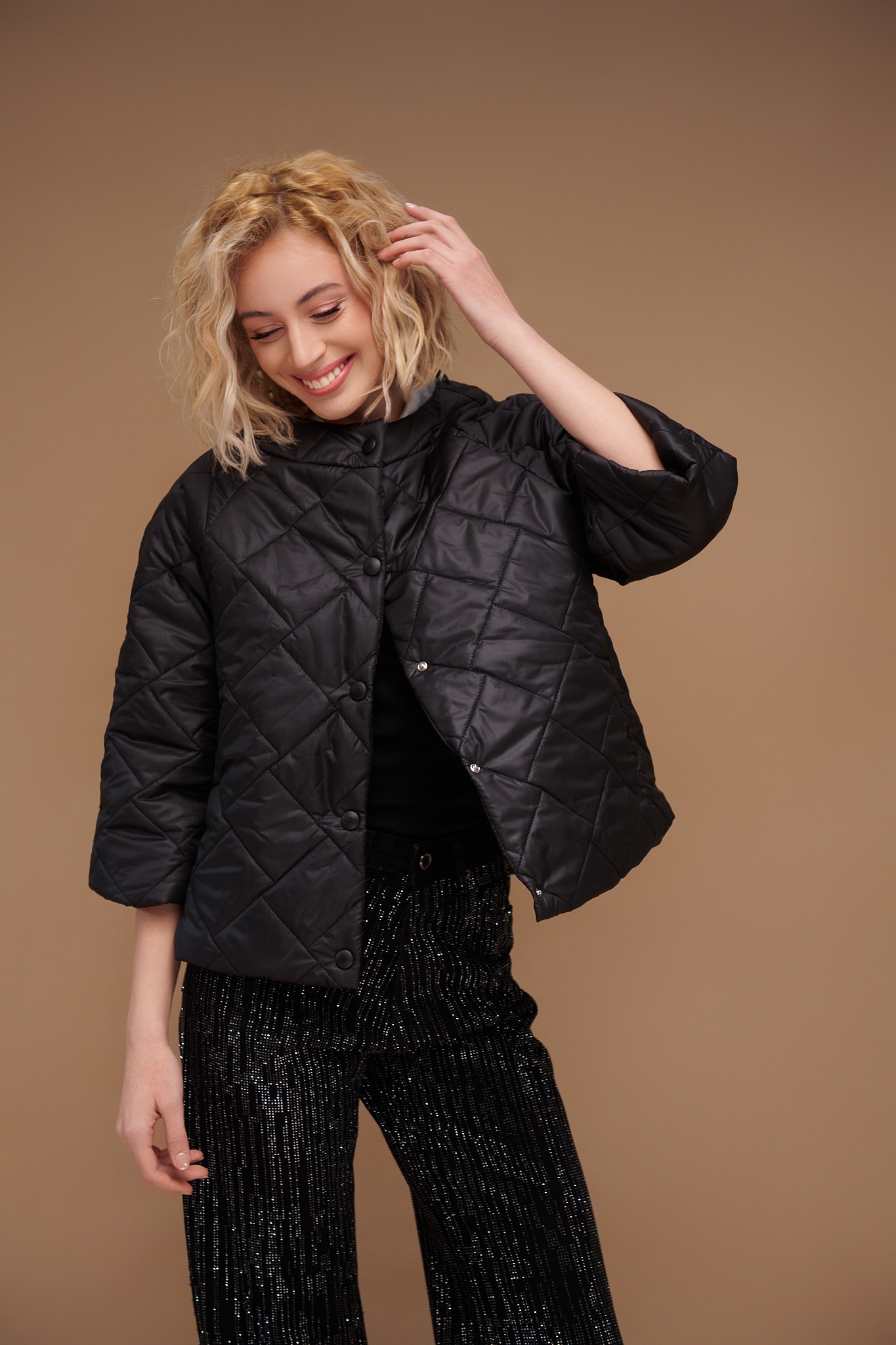 Μπουφάν Καπιτονέ 3/4 Μανίκι Με Κρυφές Τσέπες