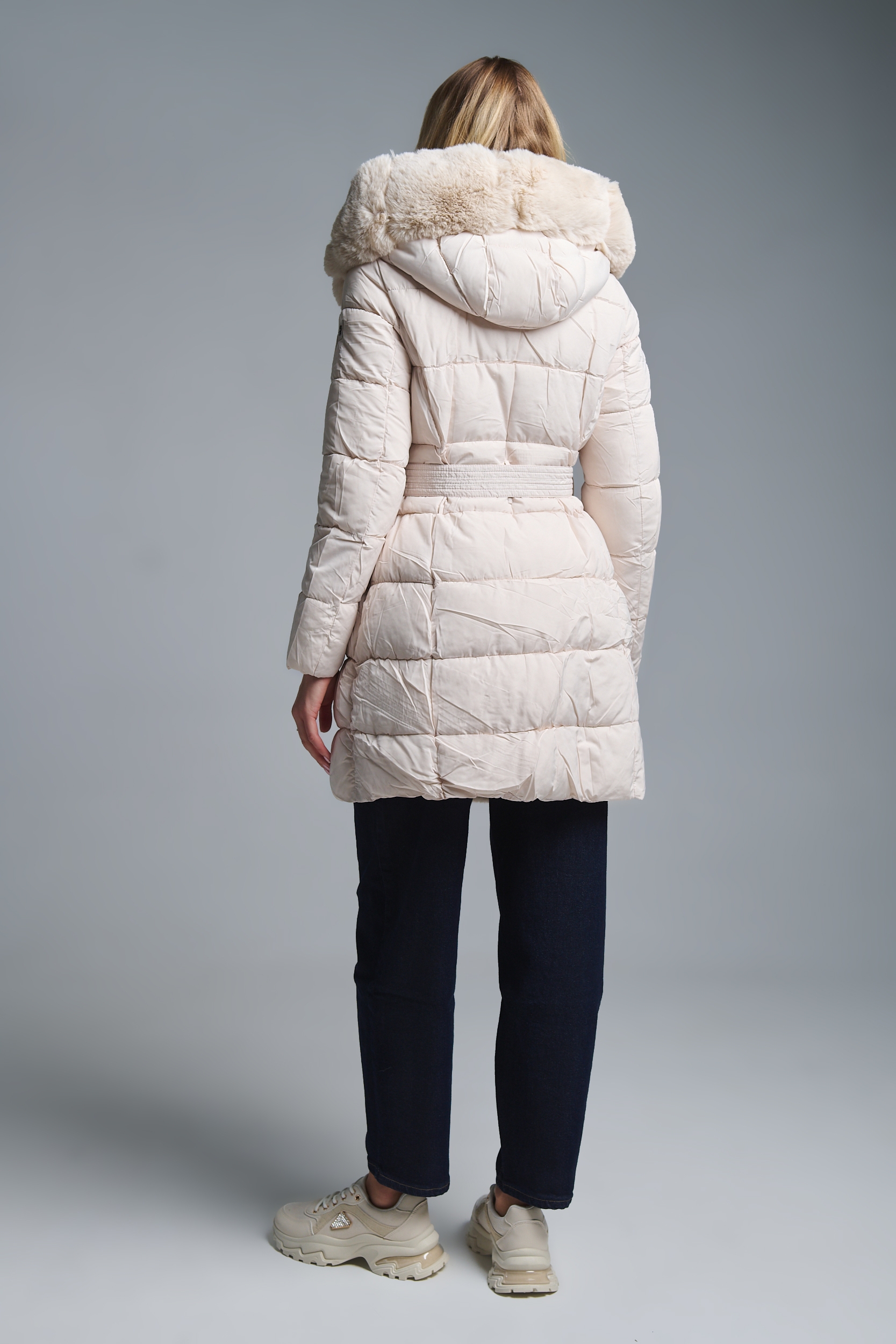 Μπουφάν Με Συνθετική Γούνα & Ζώνη