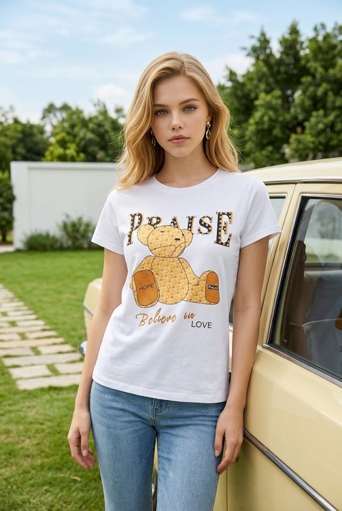 T-Shirt Με Print Αρκουδάκι Και Στρας