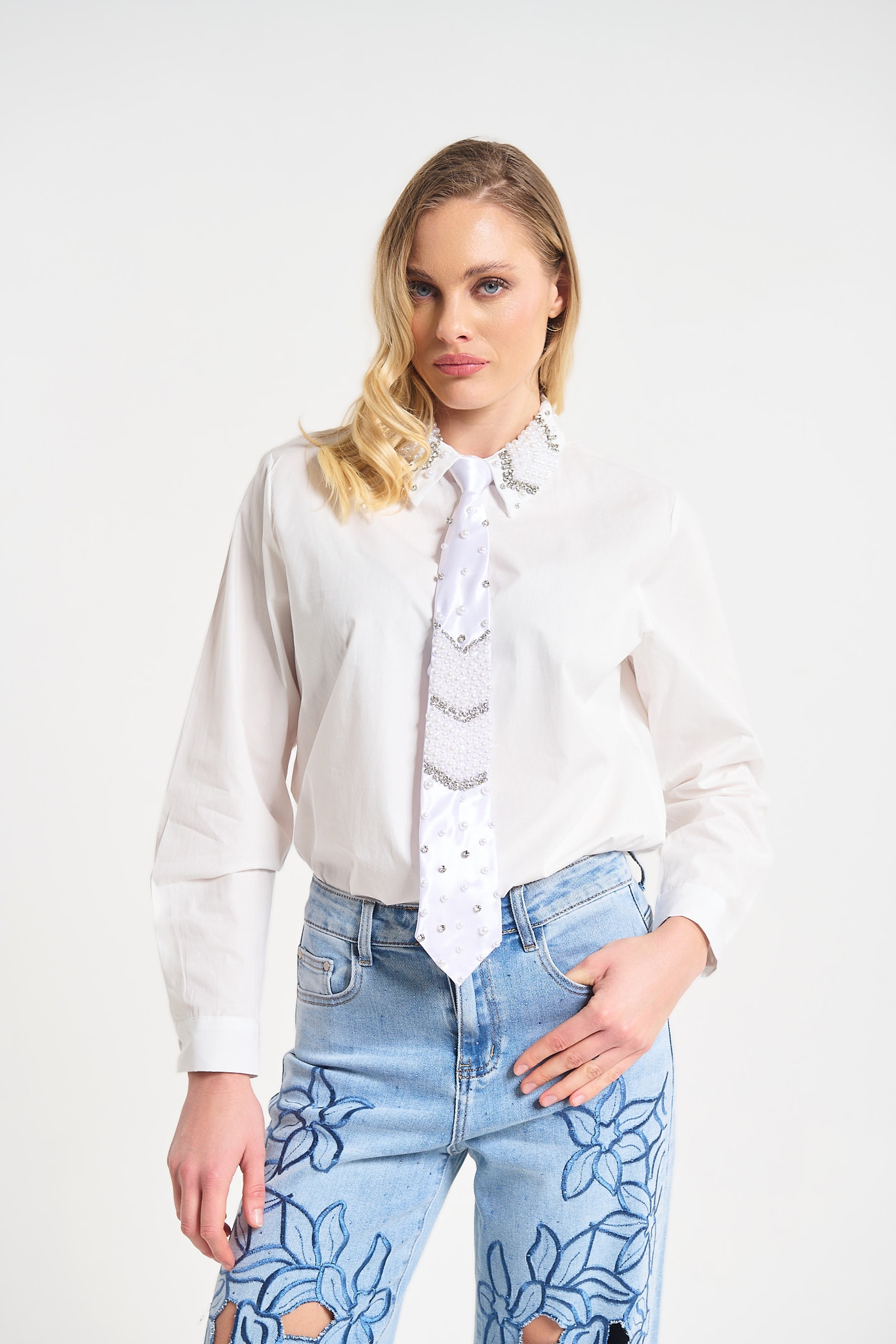 Πουκάμισο Με Διακοσμητική Γραβάτα & Πέρλες