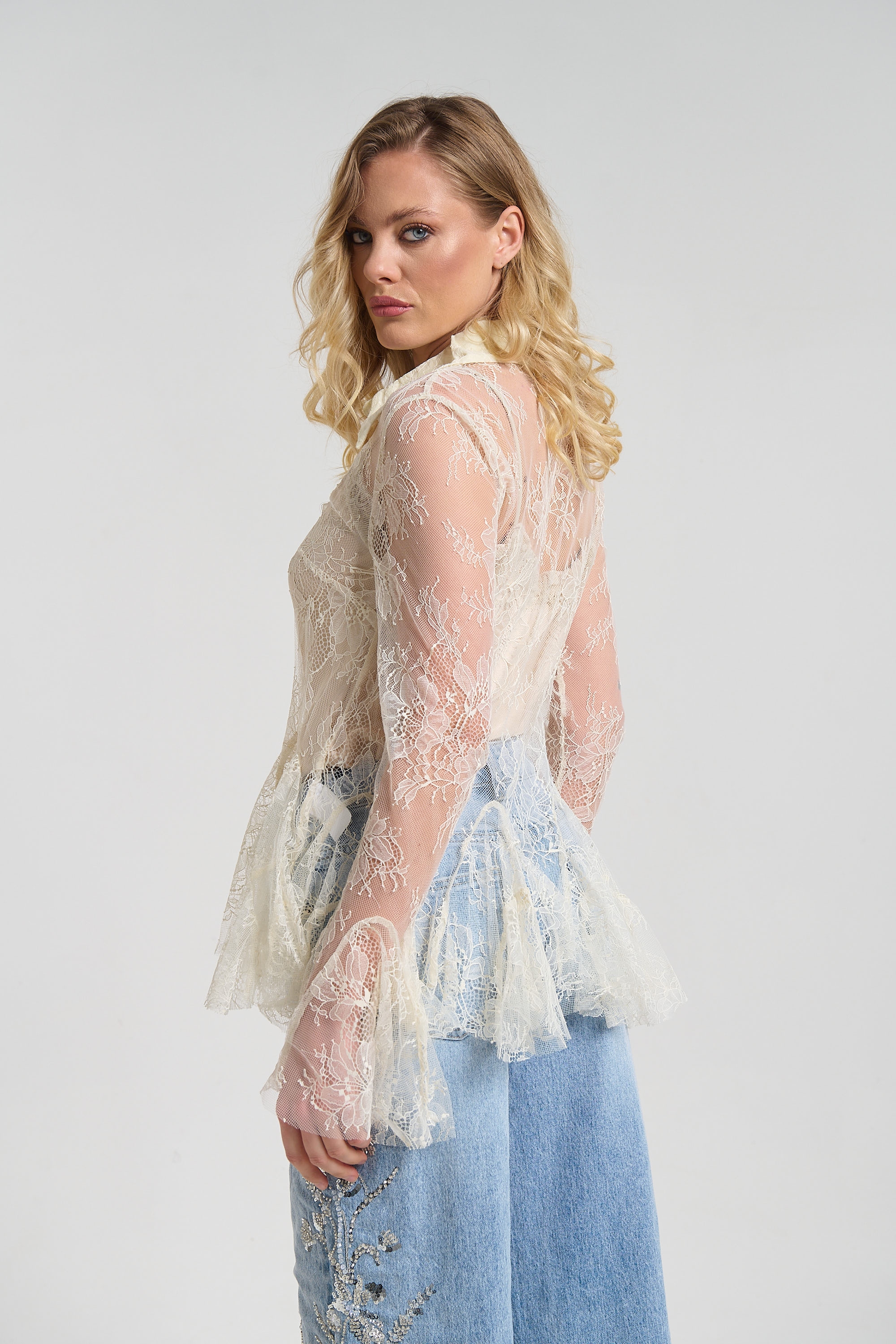 Πουκάμισο Δαντελένιο Με Γιακά