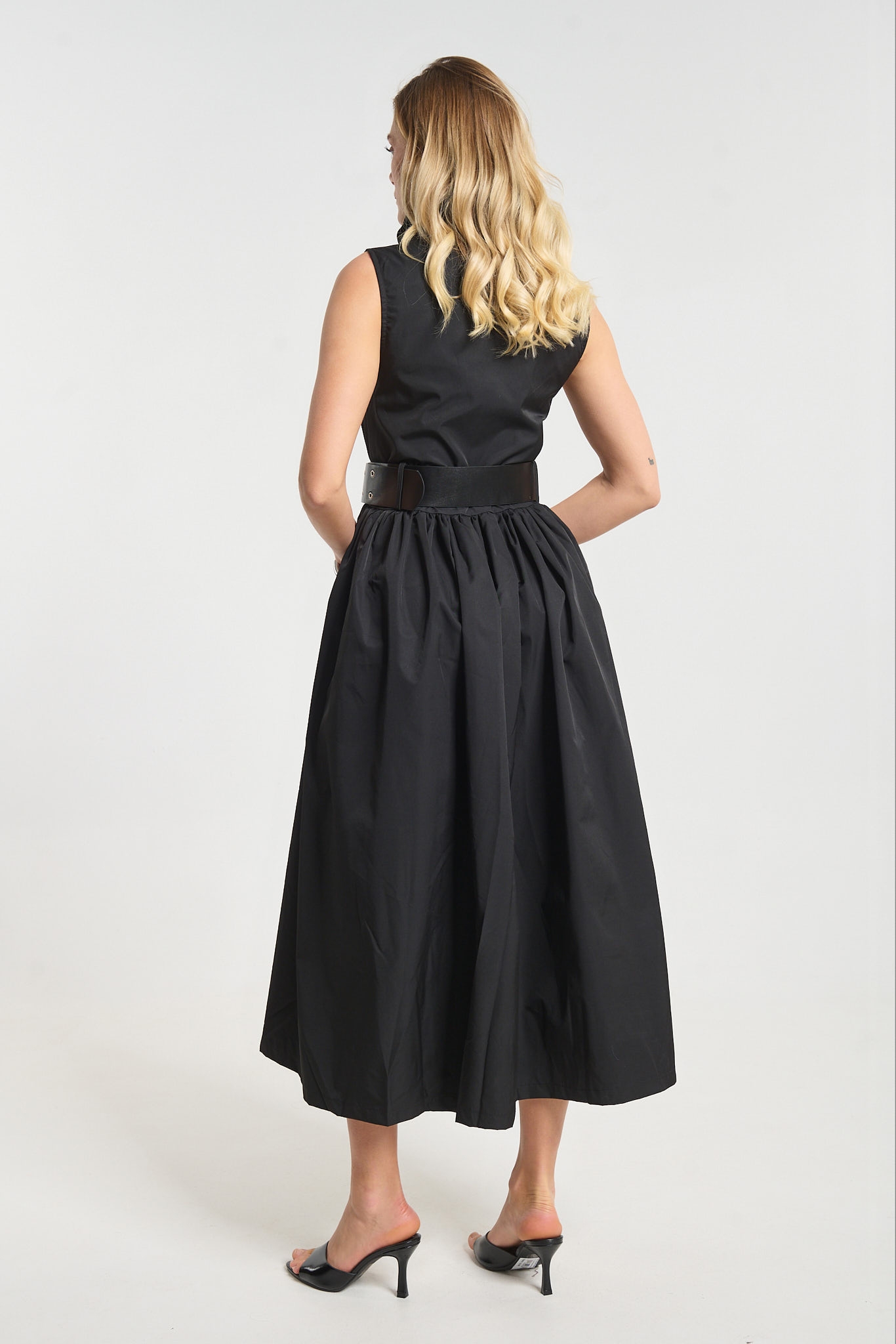 Φόρεμα Maxi Με Ζώνη & Τσέπες Με Φερμουάρ