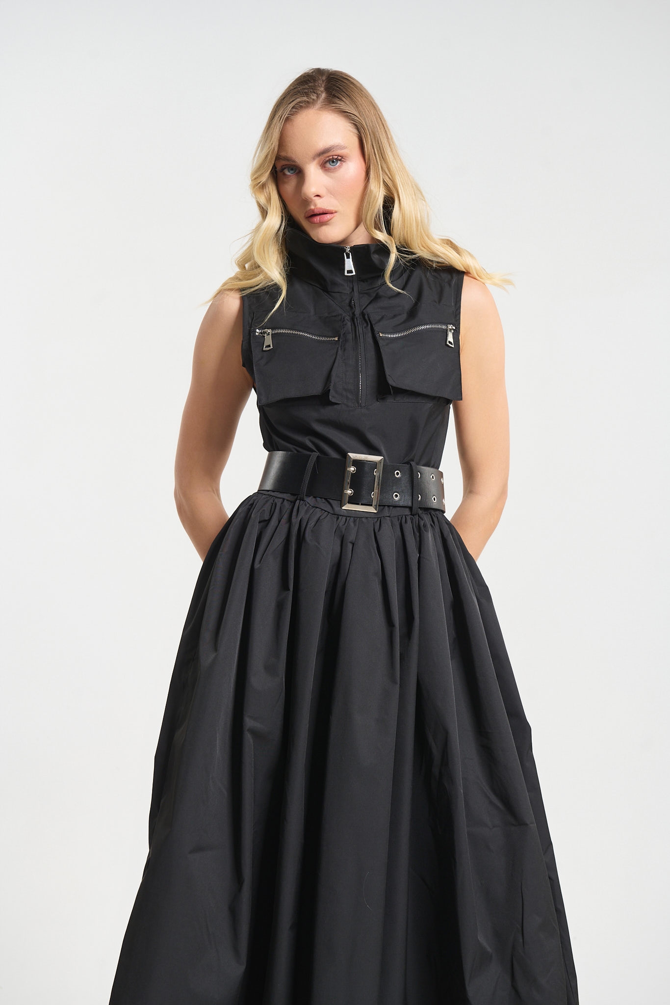 Φόρεμα Maxi Με Ζώνη & Τσέπες Με Φερμουάρ