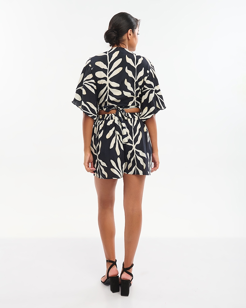 BLE Women’s Tropical Print Set with Crop Top & Shorts