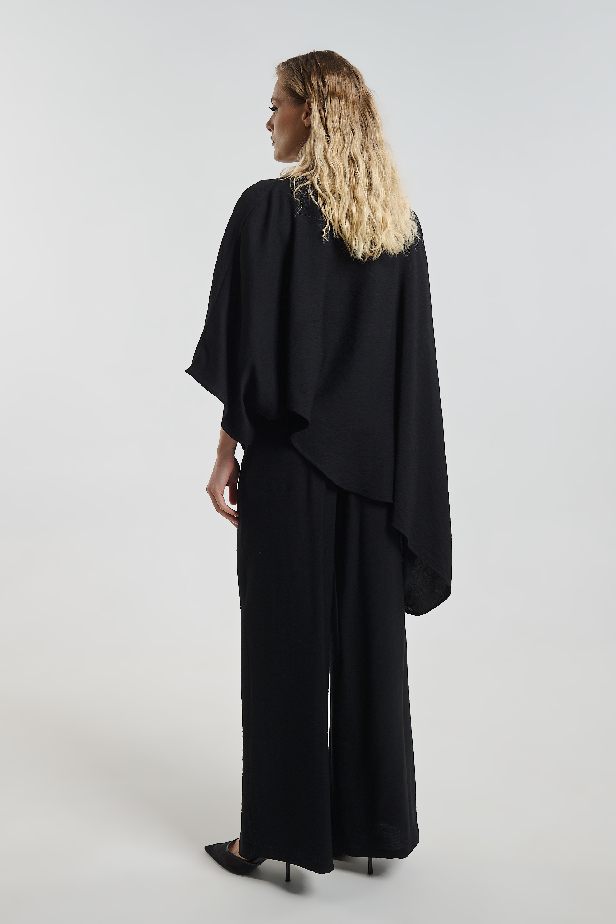 Loose Fit Trousers Kellys