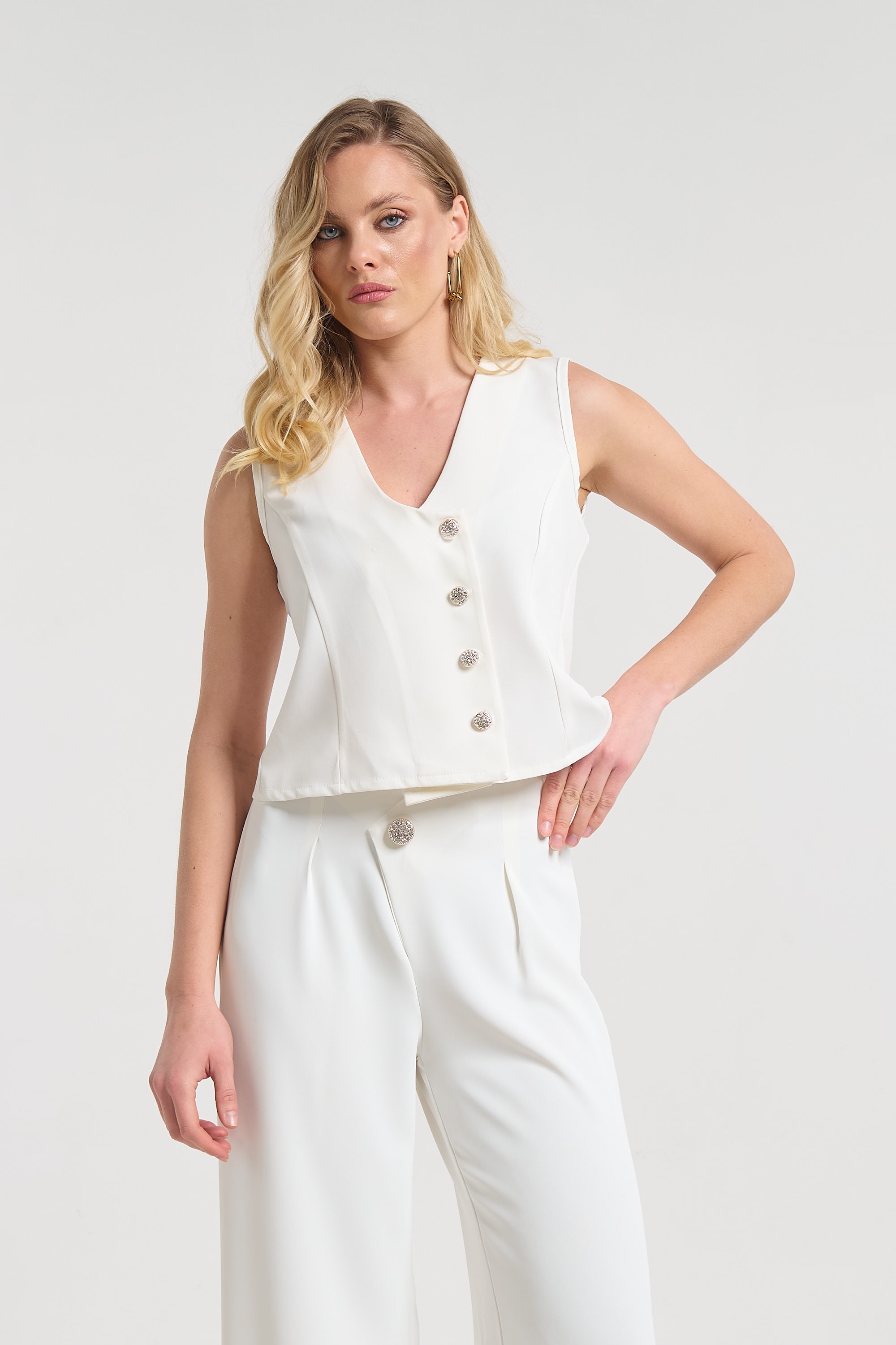 Γιλέκο Με Άνοιγμα Και Στρας Στην Πλάτη Kellys