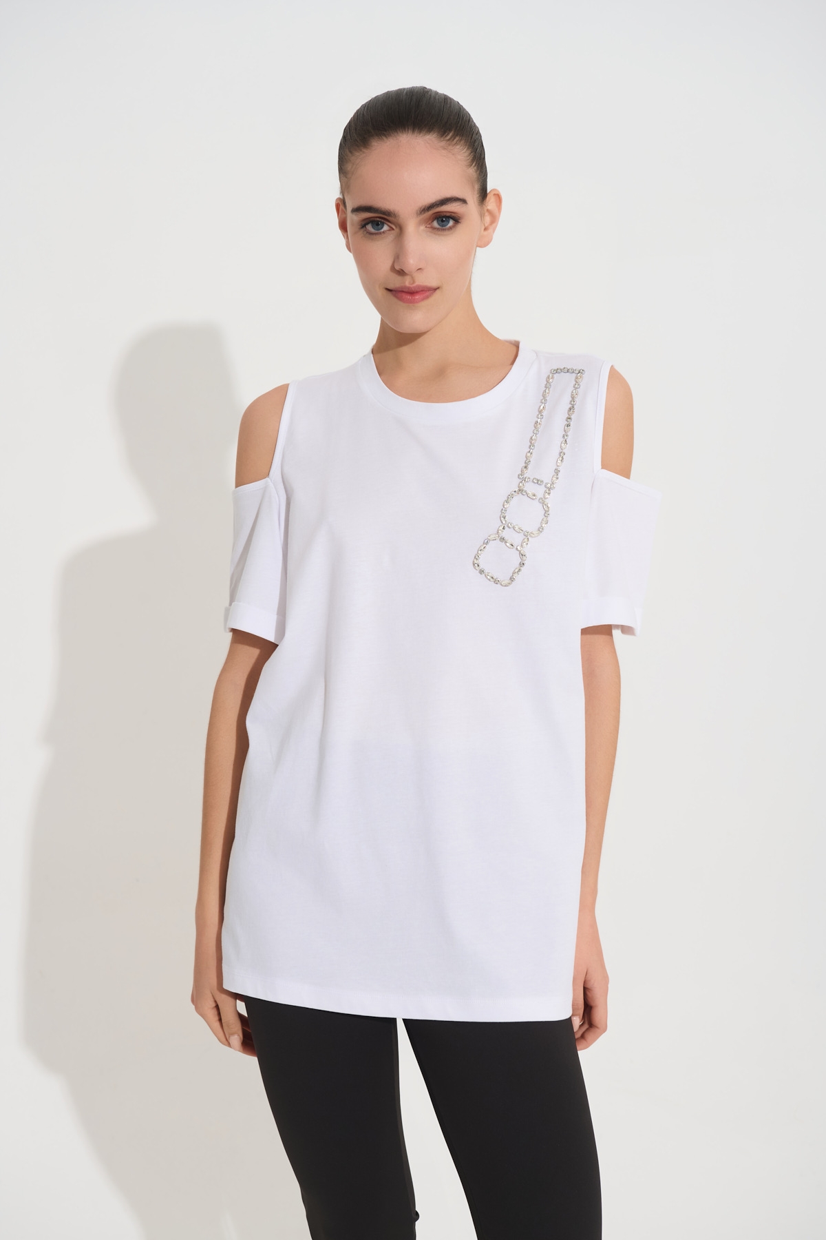 T-Shirt Με Cut Out Και Στρας DEJAVU