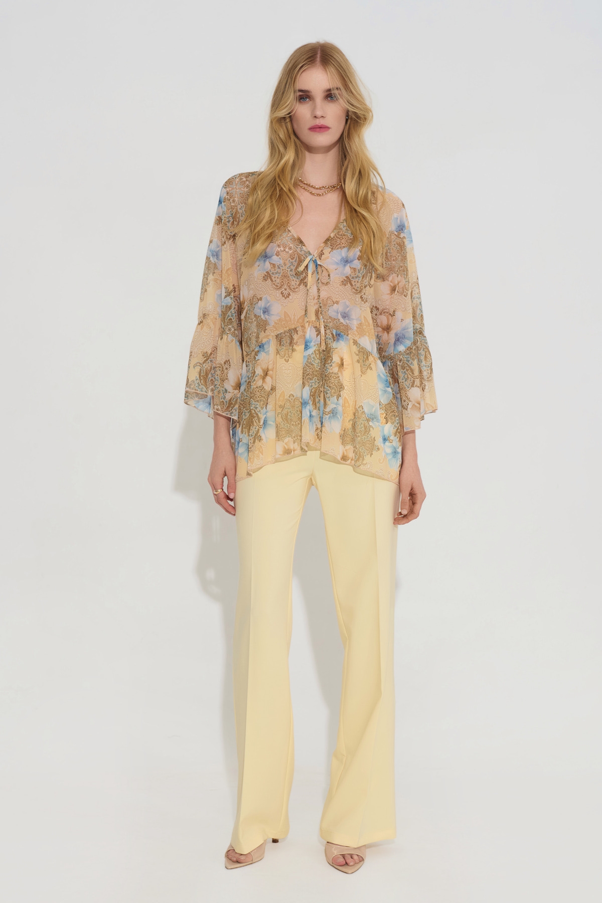 Μπλούζα Floral Με Βολάν Μανίκια DEJAVU