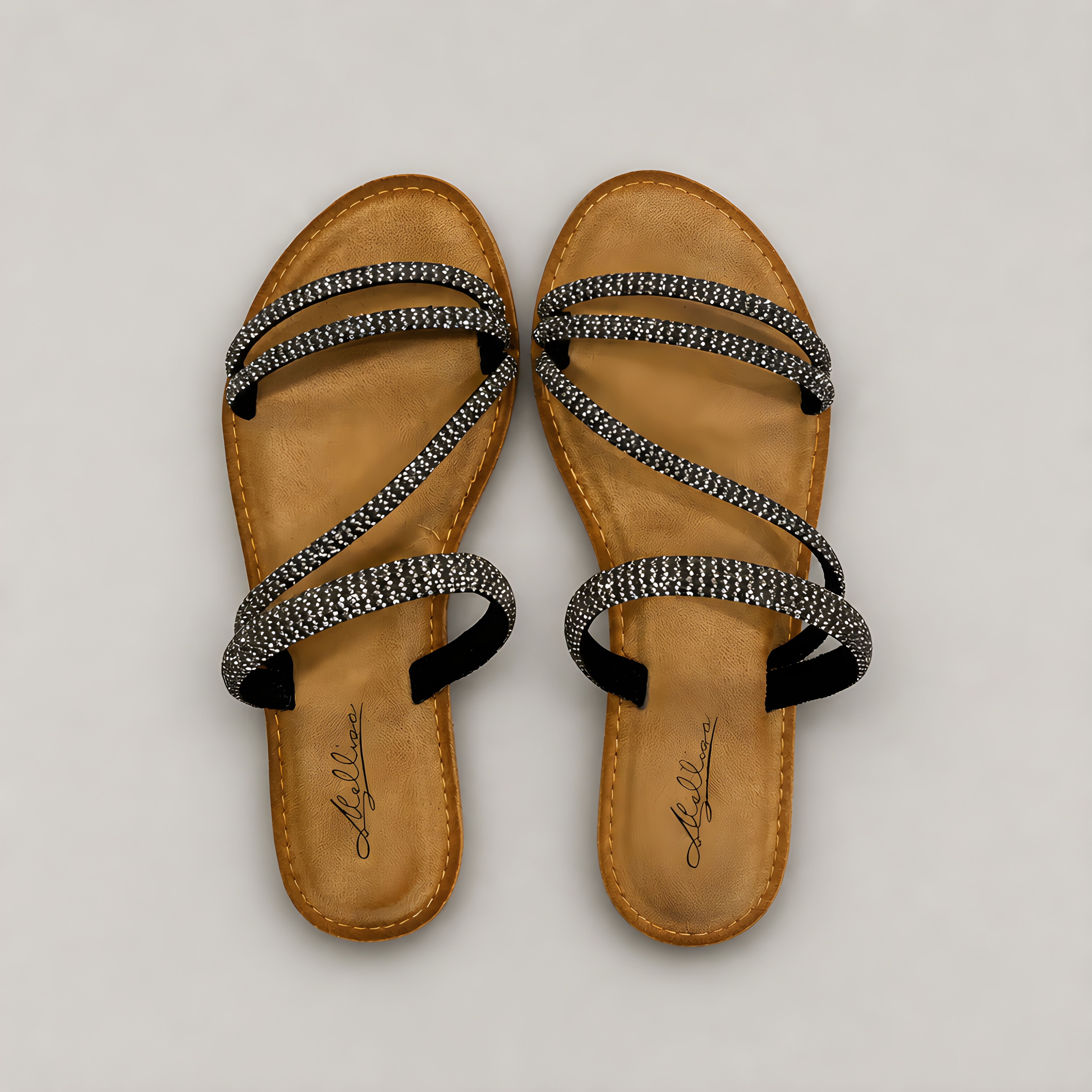 Flat Σανδάλια Με Στρας Λουράκια