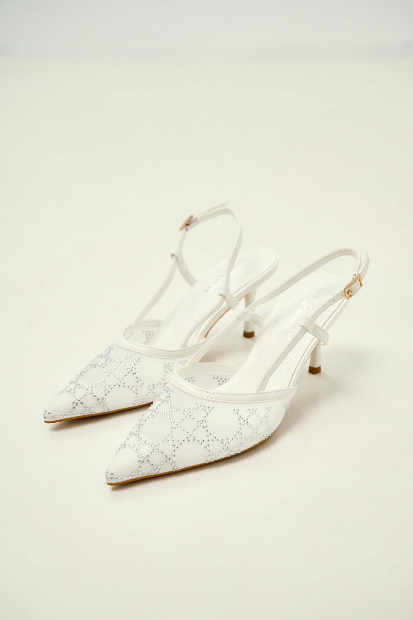 Γόβες Μυτερές Slingback Με Στρας & Mesh