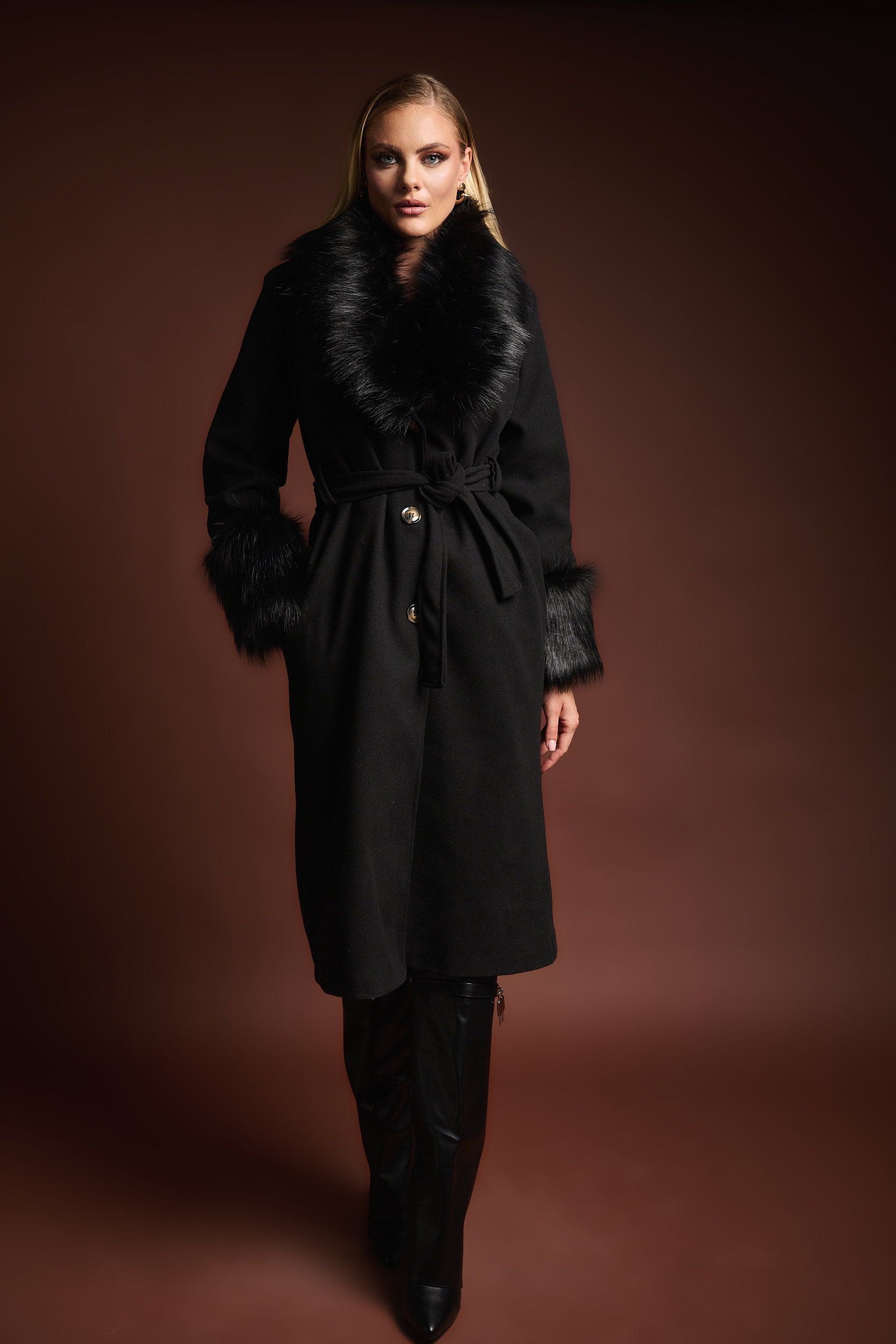 Παλτό Με Συνθετική Γούνα & Ζώνη