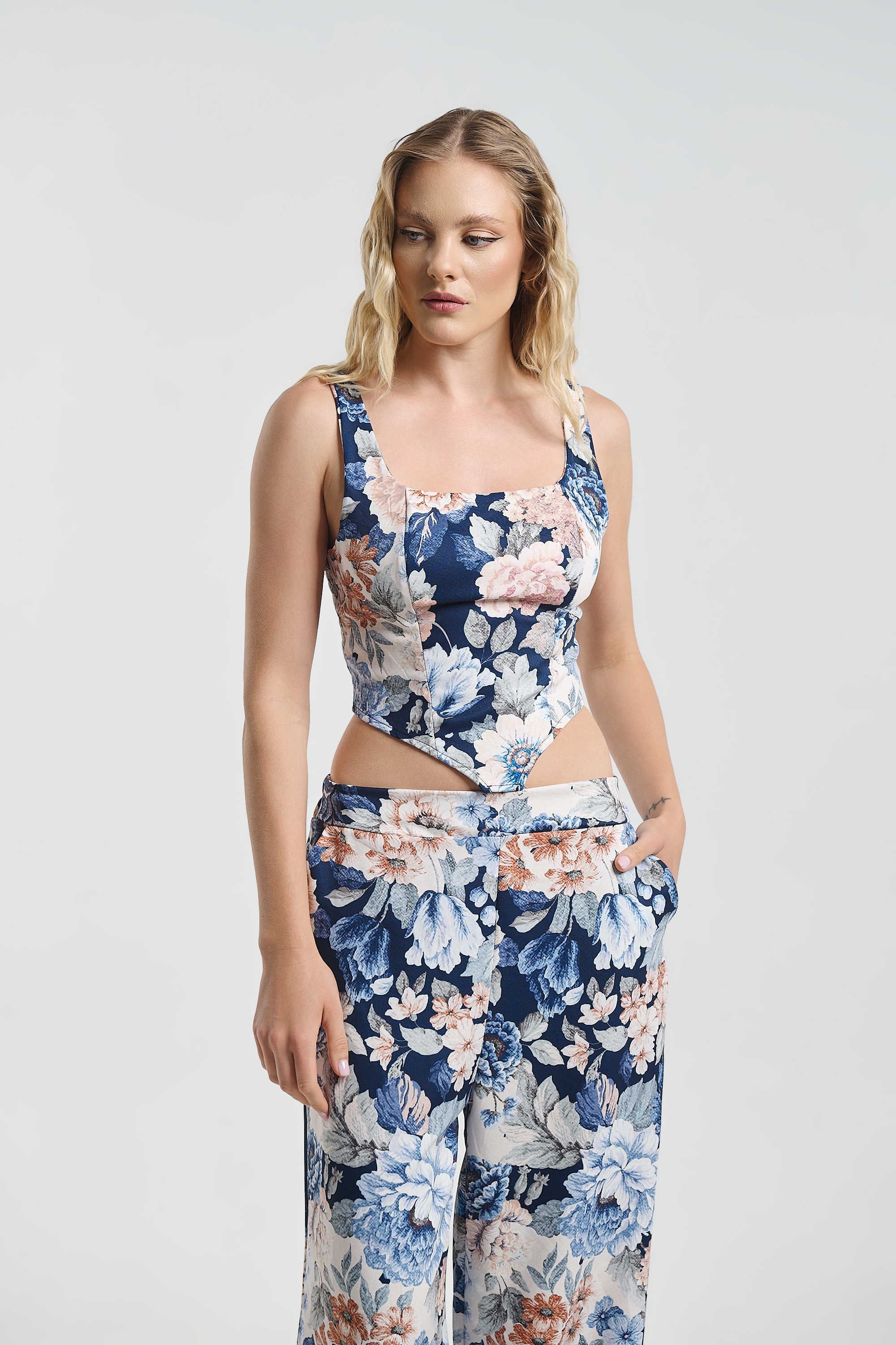 Σετ Floral Με Crop Top & Παντελόνα Wide Leg