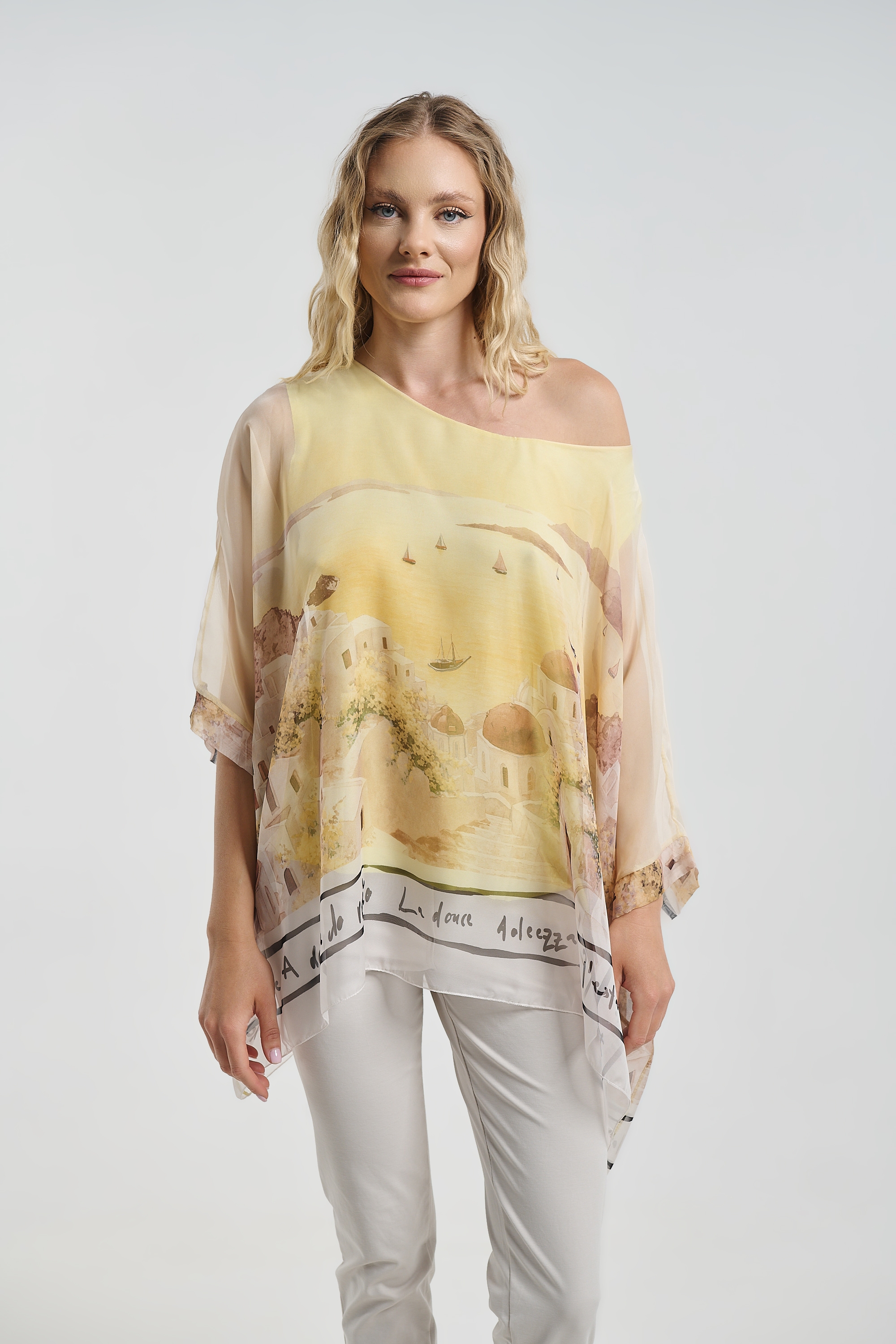 ΜπλούζαΑσύμμετρη Oversized  Νυχτερίδα Με Print 