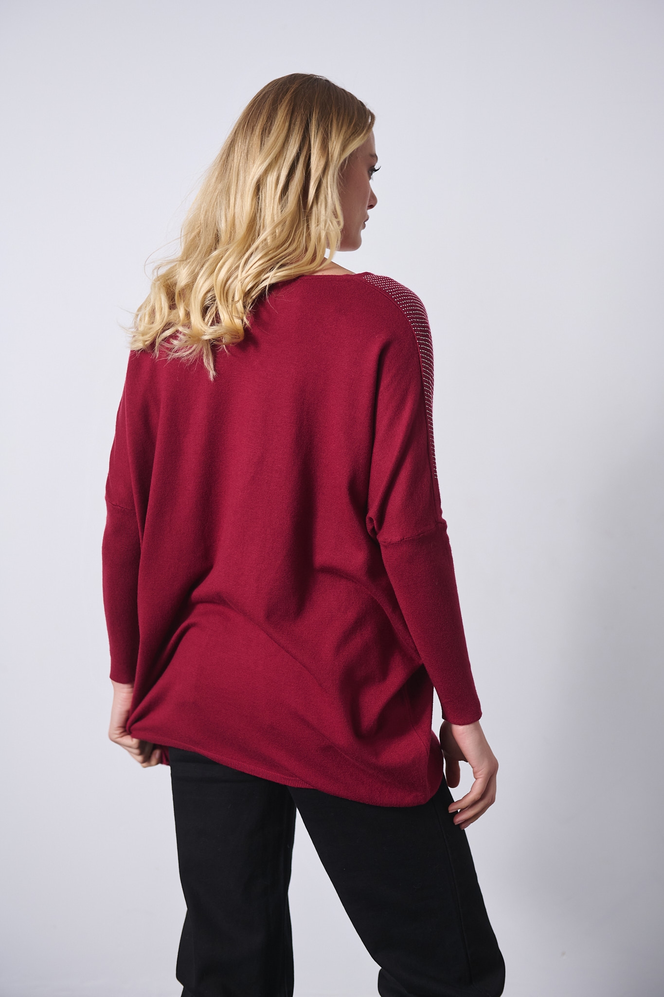 Oversized Knit Sweater with Subtle Rhinestone Details