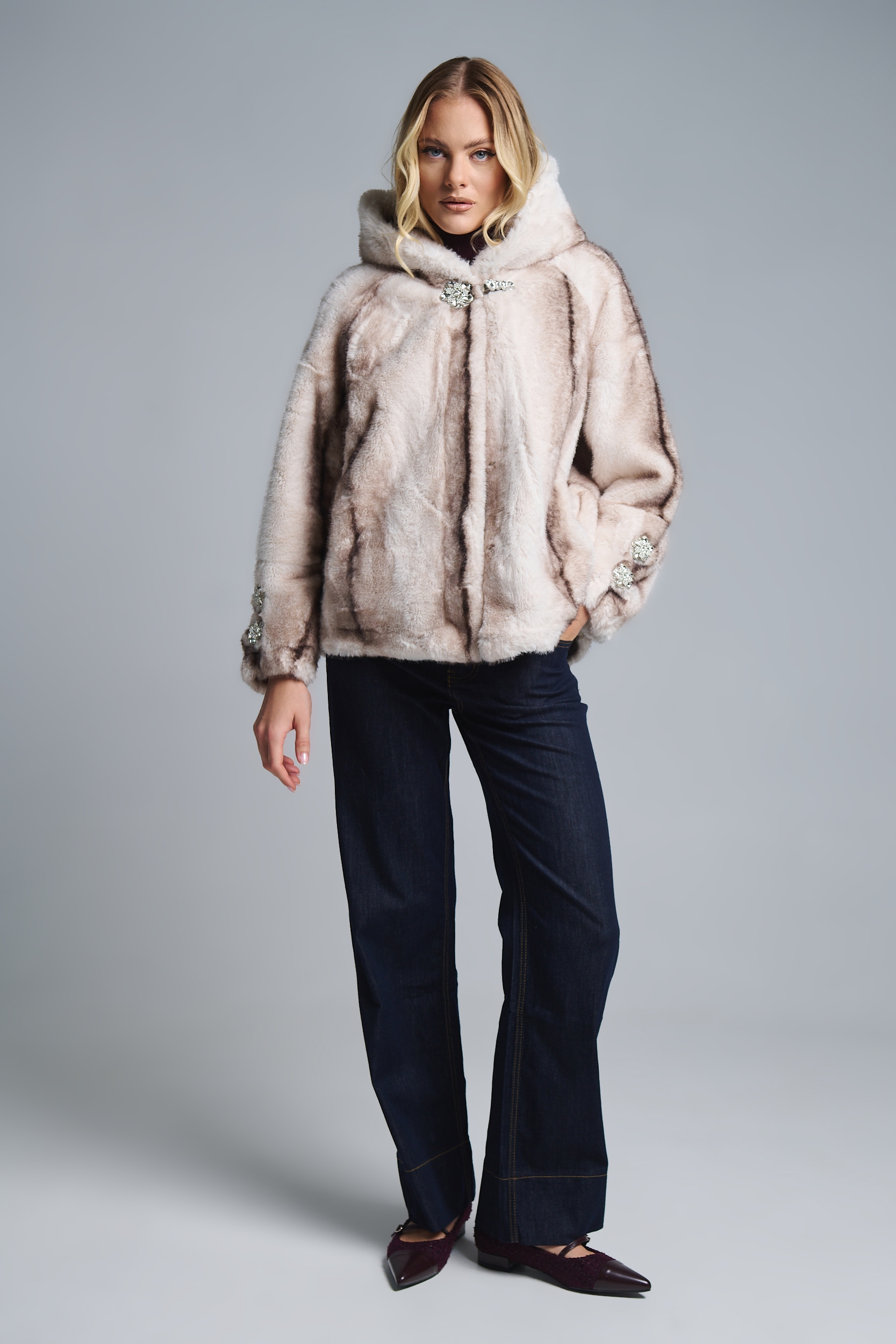 Jacket Faux Fur με Κουκούλα & Στρασένια Κουμπιά