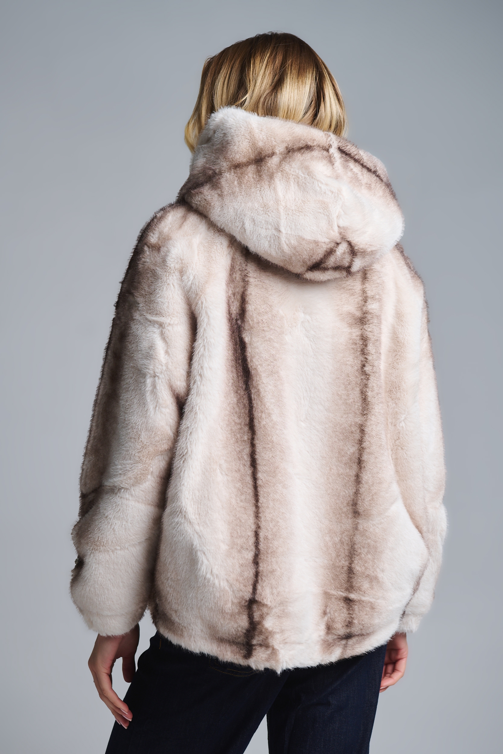 Jacket Faux Fur με Κουκούλα & Στρασένια Κουμπιά