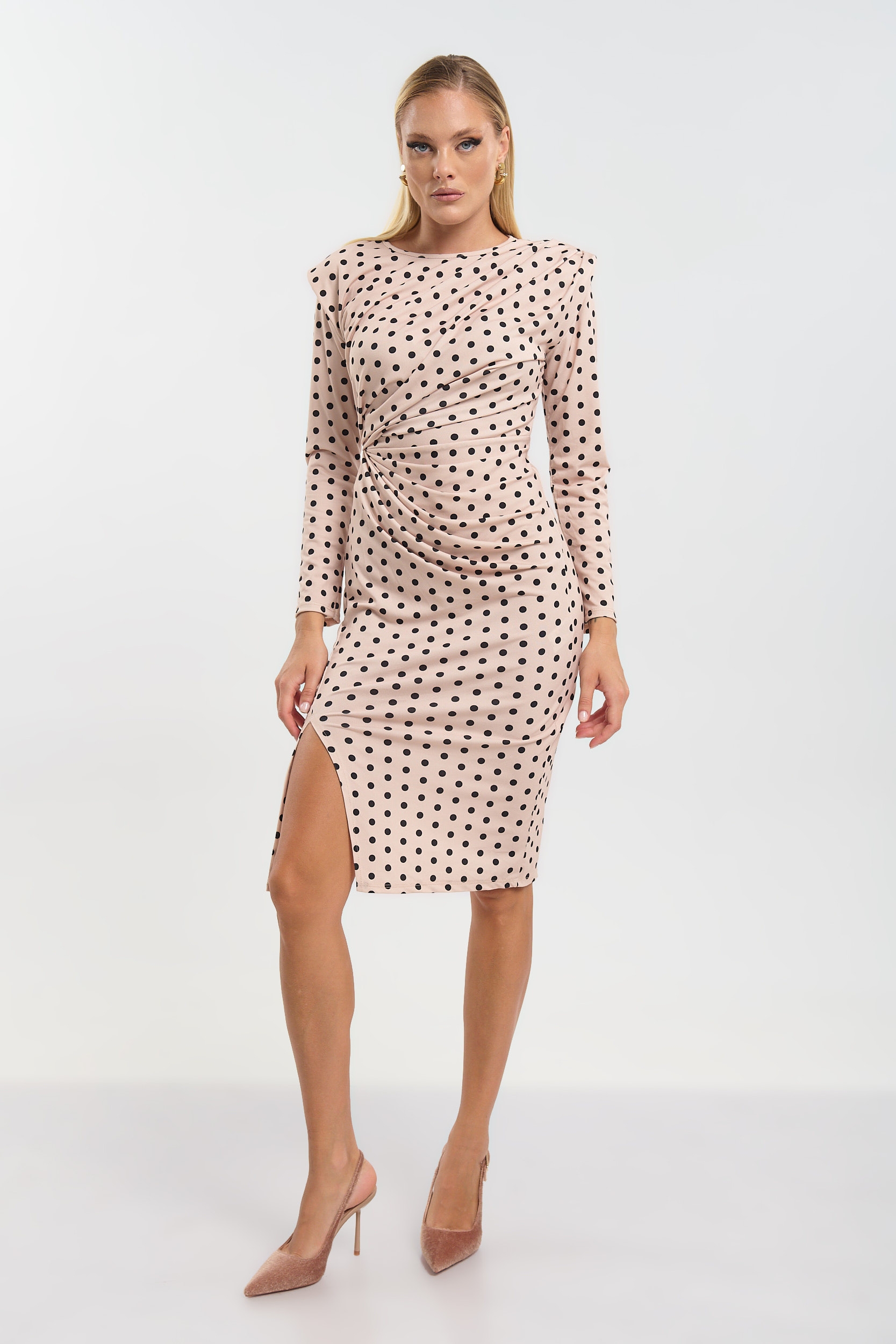 Φόρεμα Μίντι Πουά Με Βάτες & Σούρα