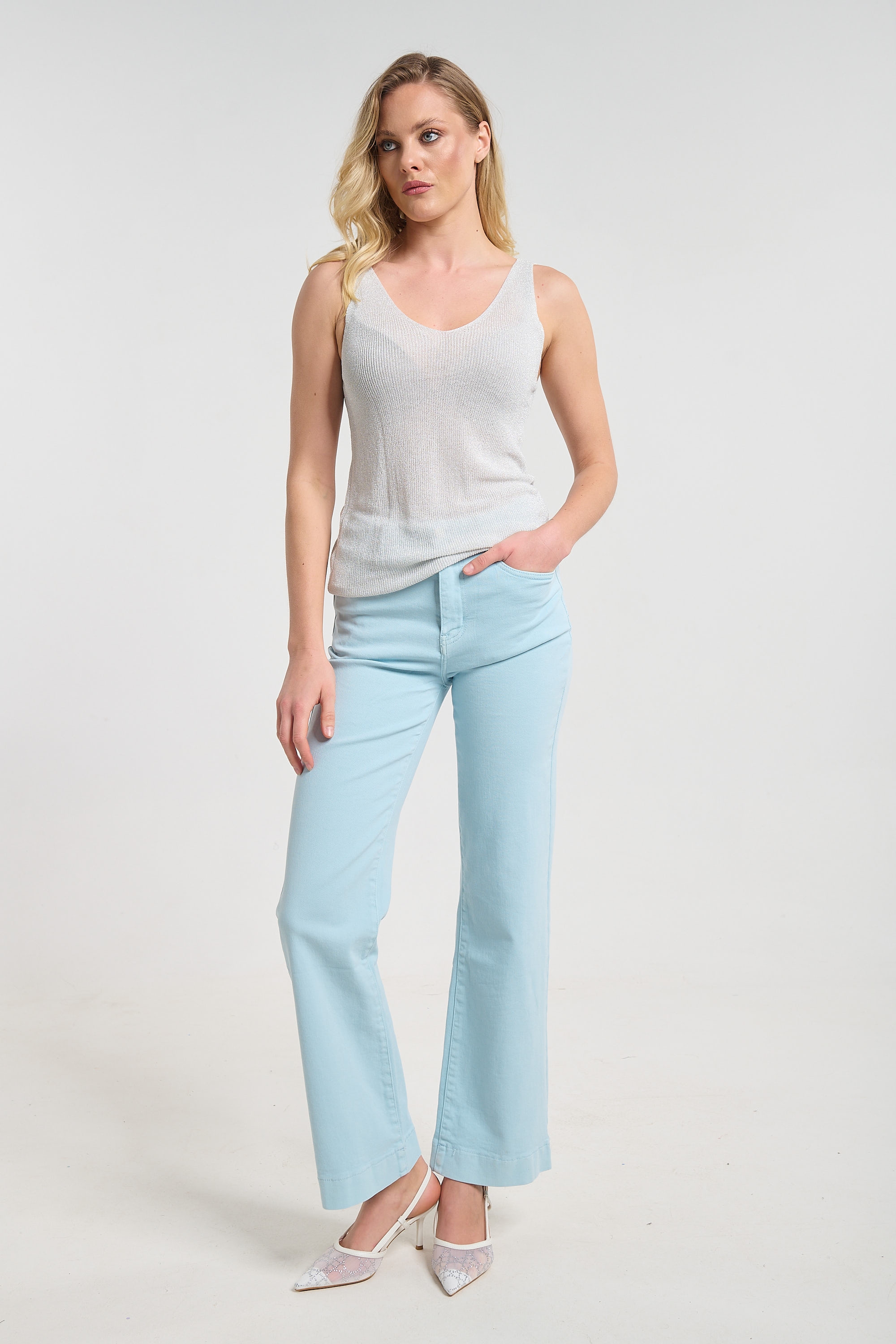 Τοπ Αμάνικο Lurex Με V Λαιμόκοψη