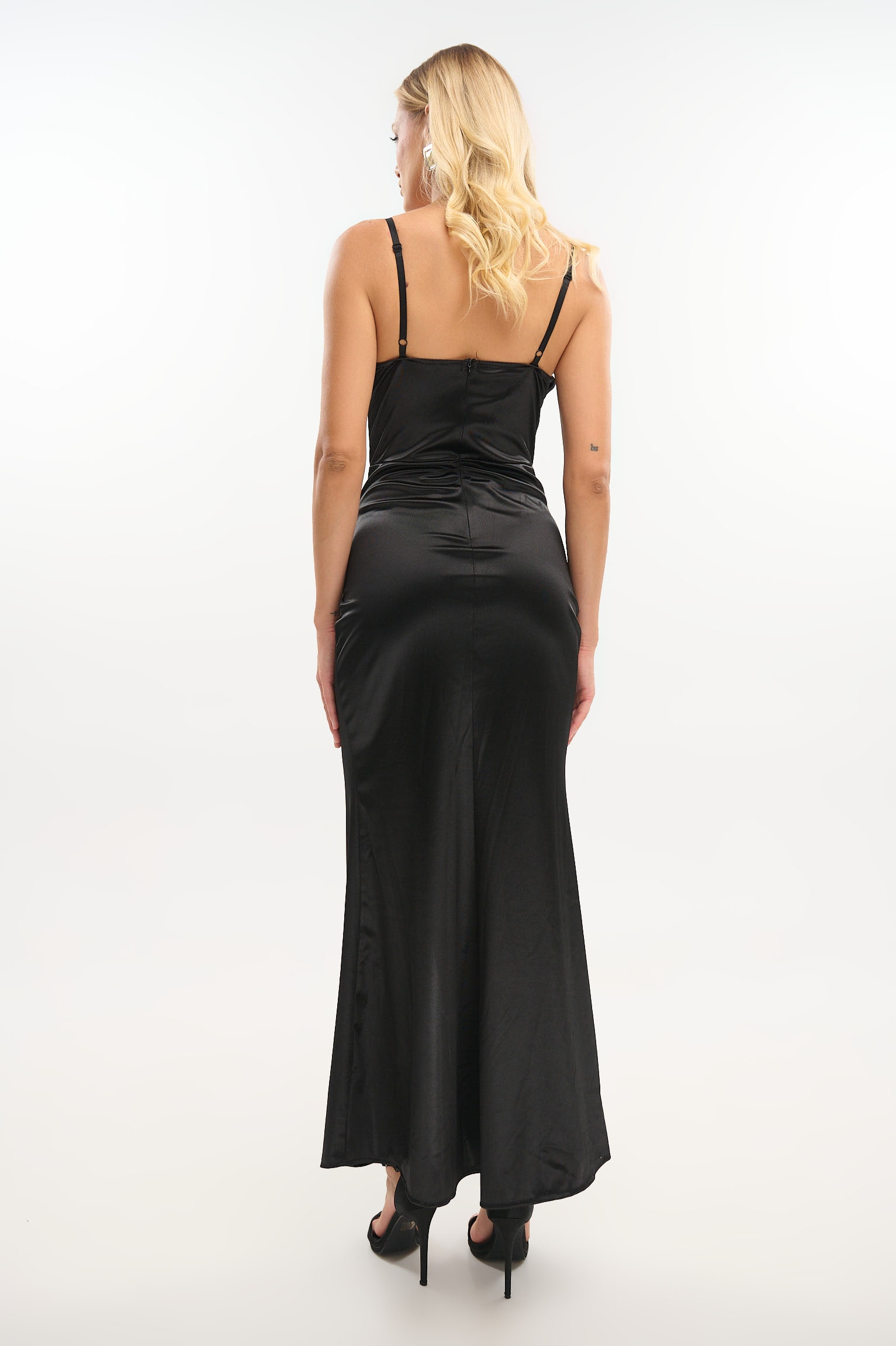 Φόρεμα Maxi Satin Με Cups & Σκίσιμο