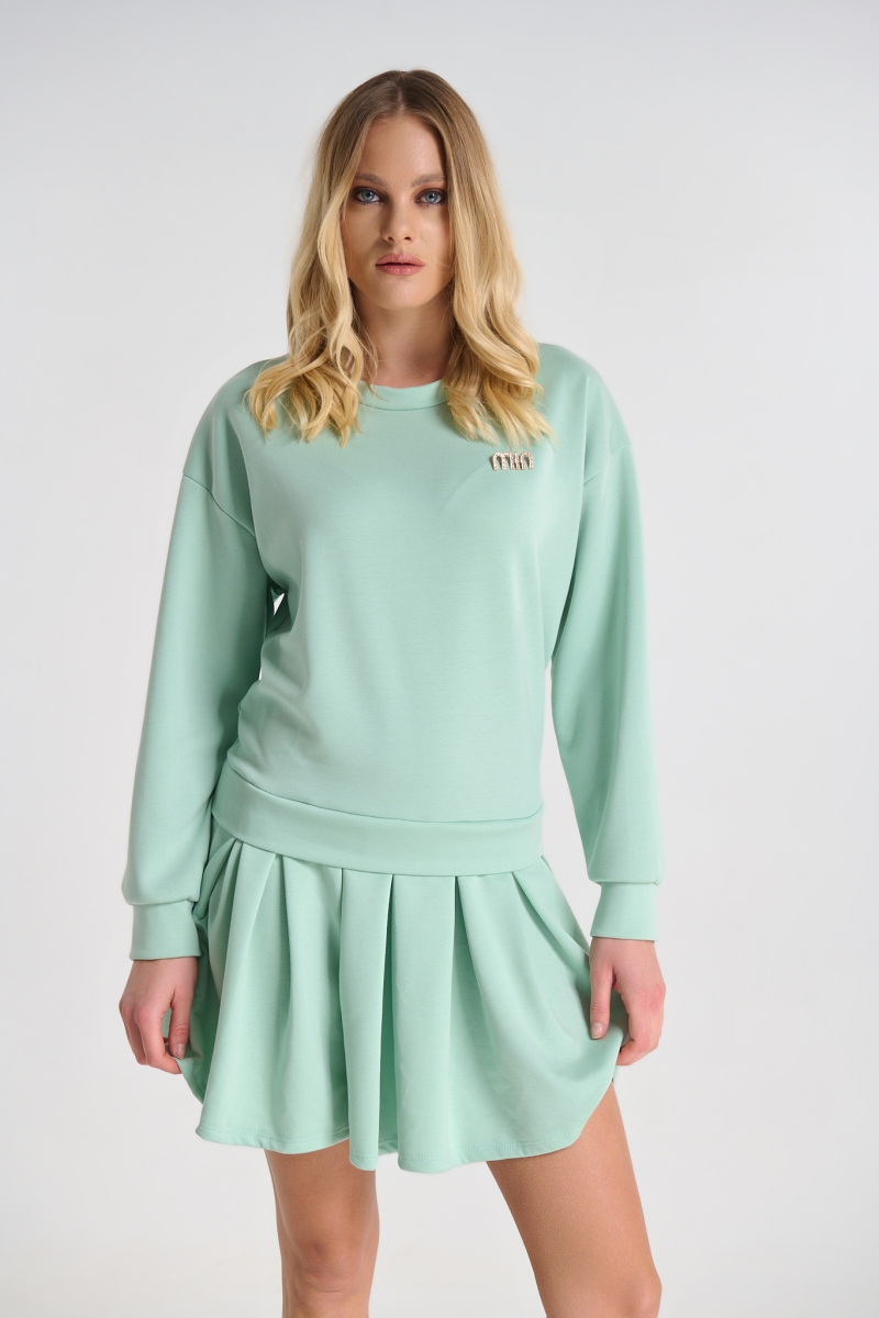 Φόρεμα Με Πλισέ Λεπτομέρεια Και Καρφίτσα