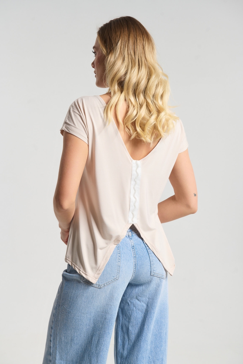 Μπλούζα Με V Λαιμόκοψη & Διακοσμητική Πλάτη Kellys