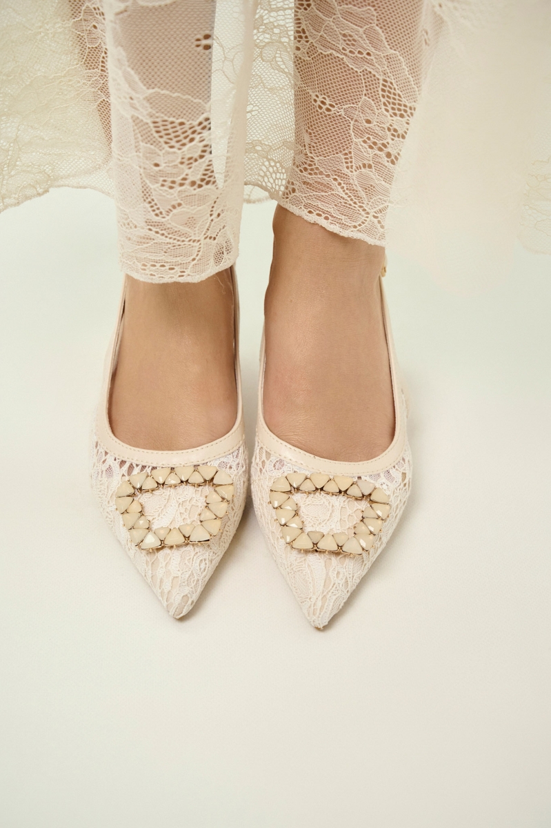 Γόβες Lace Slingback Με Διακοσμητική Αγκράφα