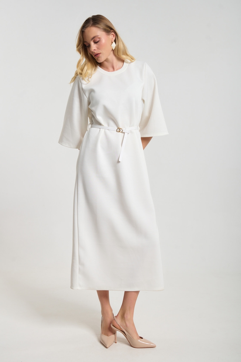 Φόρεμα Με Ζώνη & Σκίσιμο Στο Πλάι