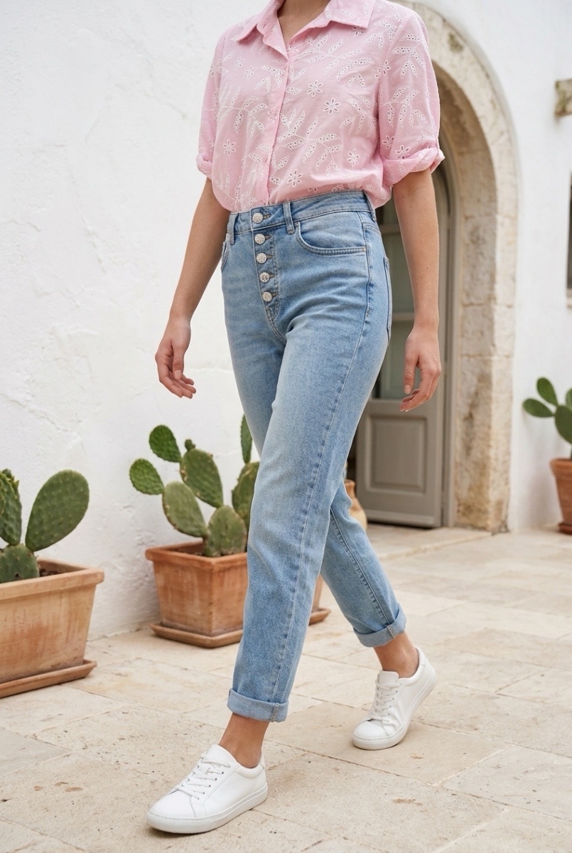 Τζιν Παντελόνι Mom Fit Με Διακοσμητικά Κουμπιά