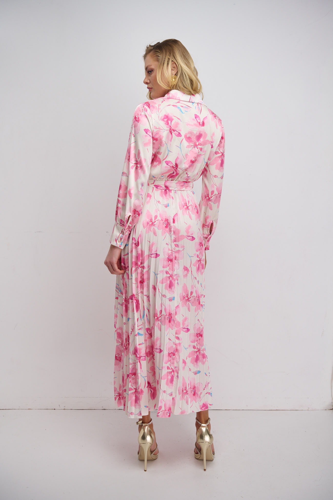 Pleated Maxi Floral Dress