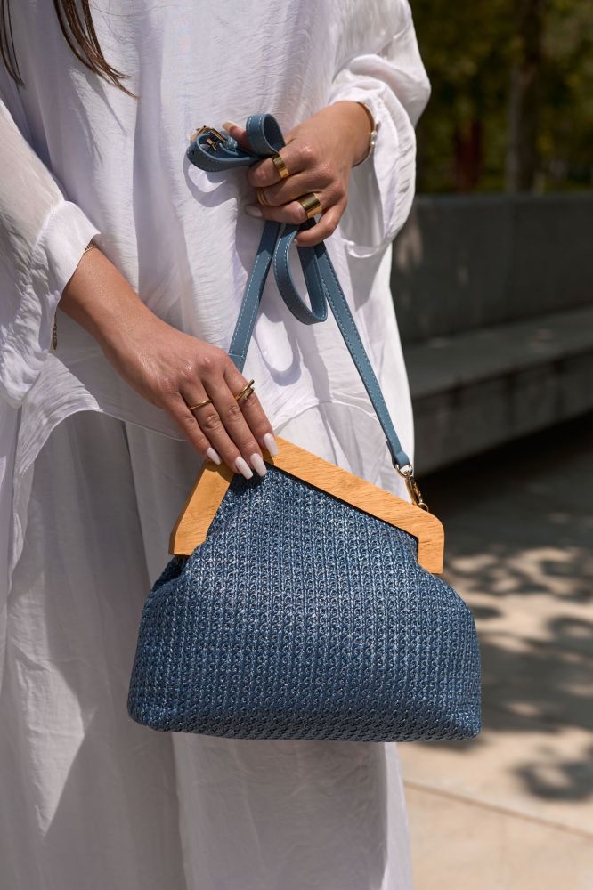 Straw Bag With Wooden Handle