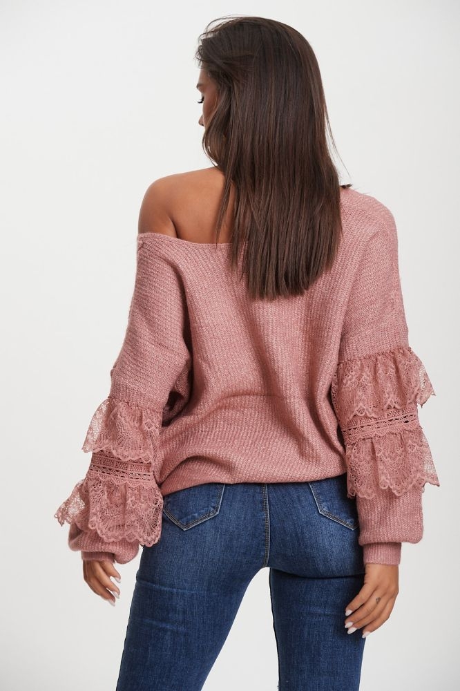 Knitted Blouse With Lace 