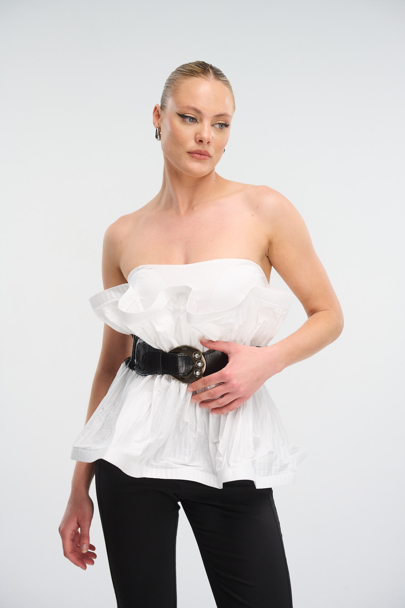 Strapless Top With Ruffles And Belt