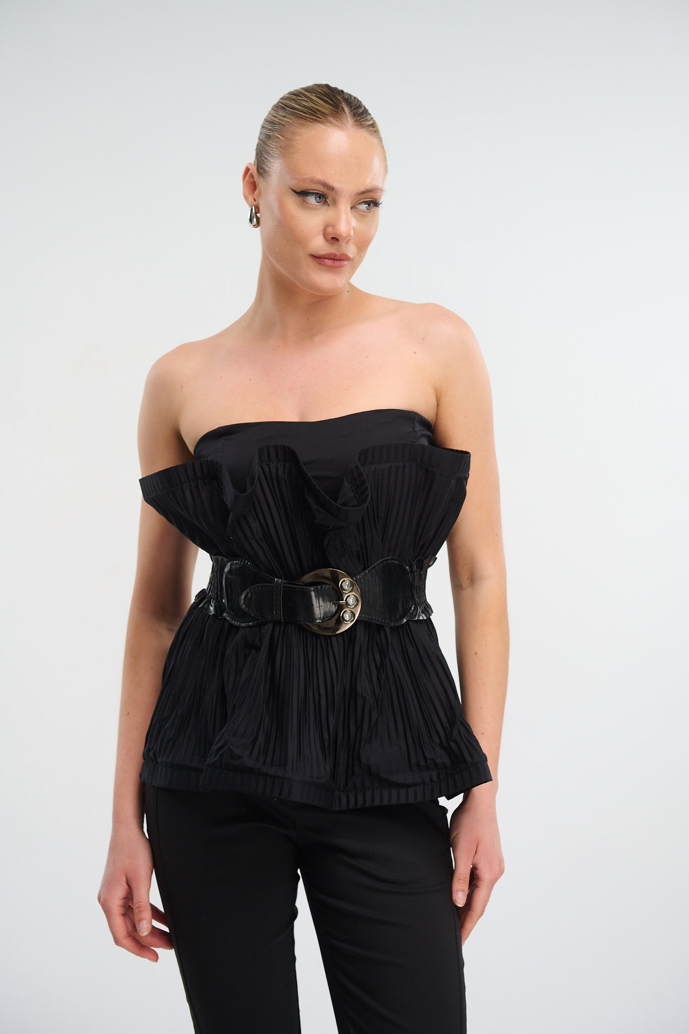 Strapless Top With Ruffles And Belt