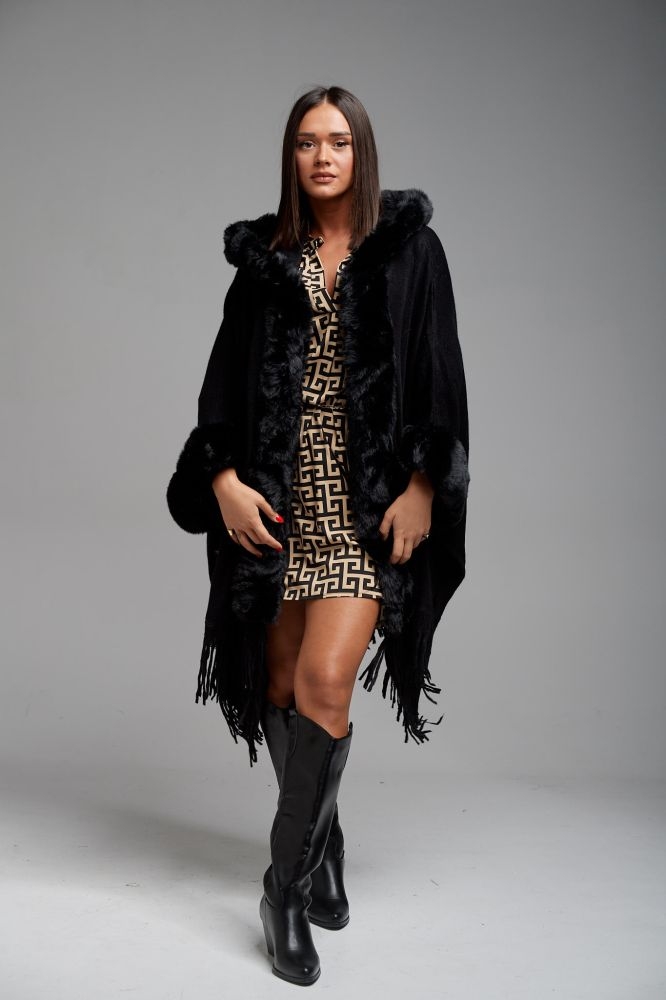 Cape With Faux Fur And Tassels