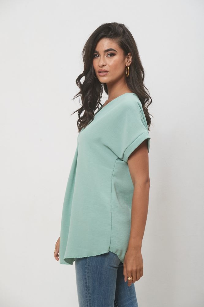 Linen Blouse With Tuck