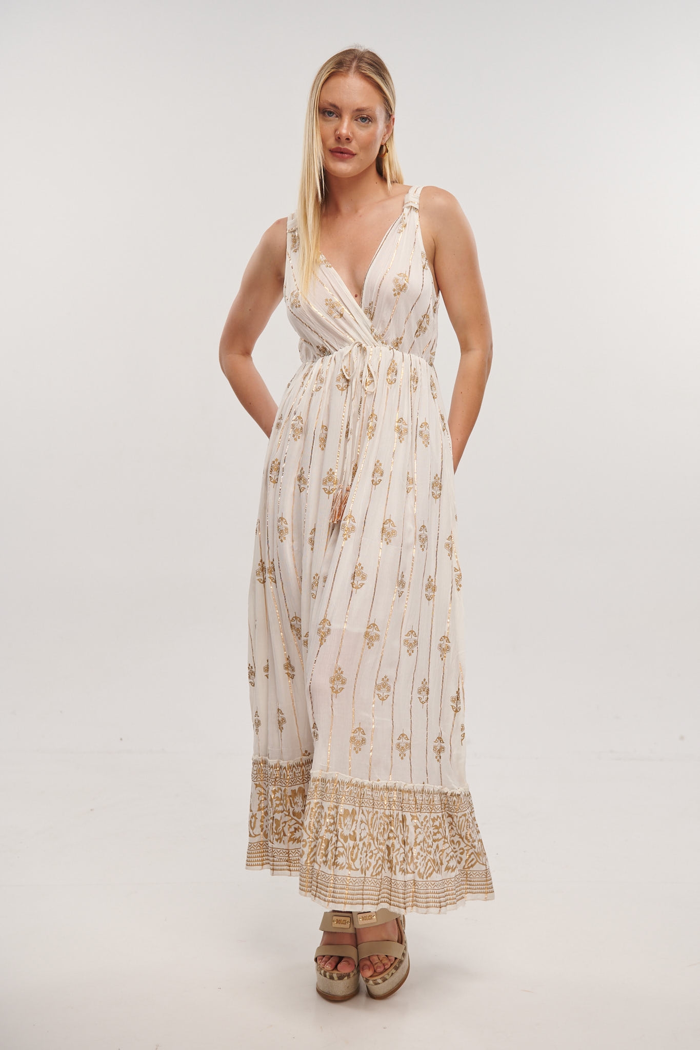 Maxi Dress With Golden Design BLE RESORT COLLECTION