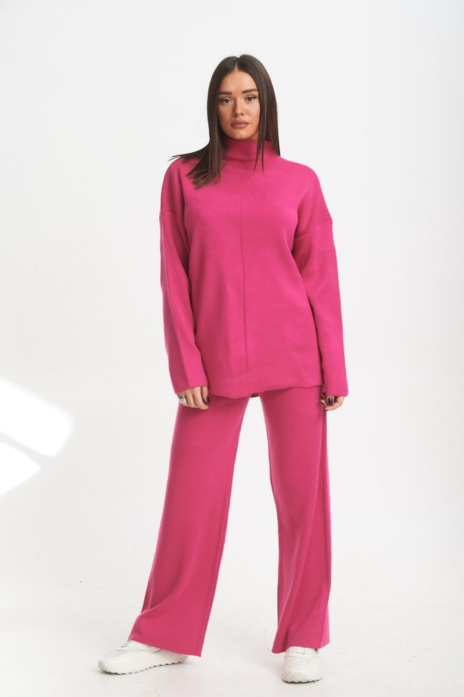 Knitted Set With Highneck Blouse And Pants