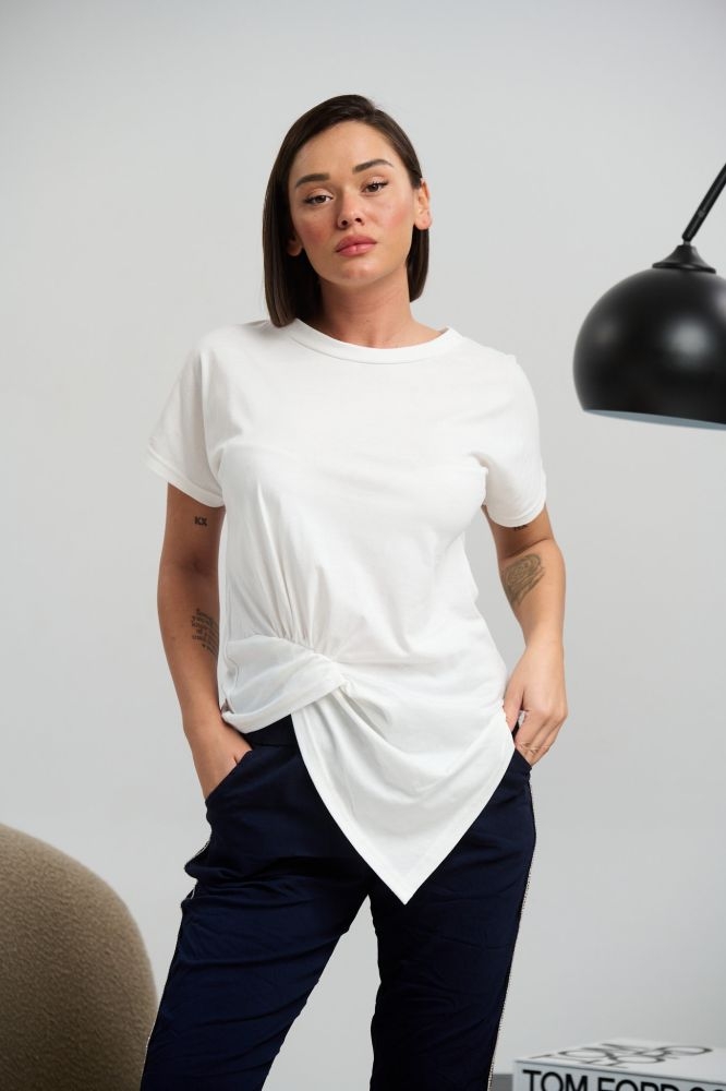 T-Shirt With Ruffled Ending