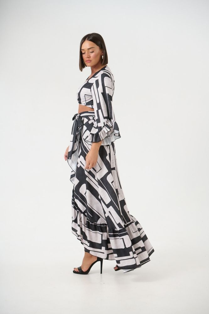 Ruffled Skirt With Geometrical Design